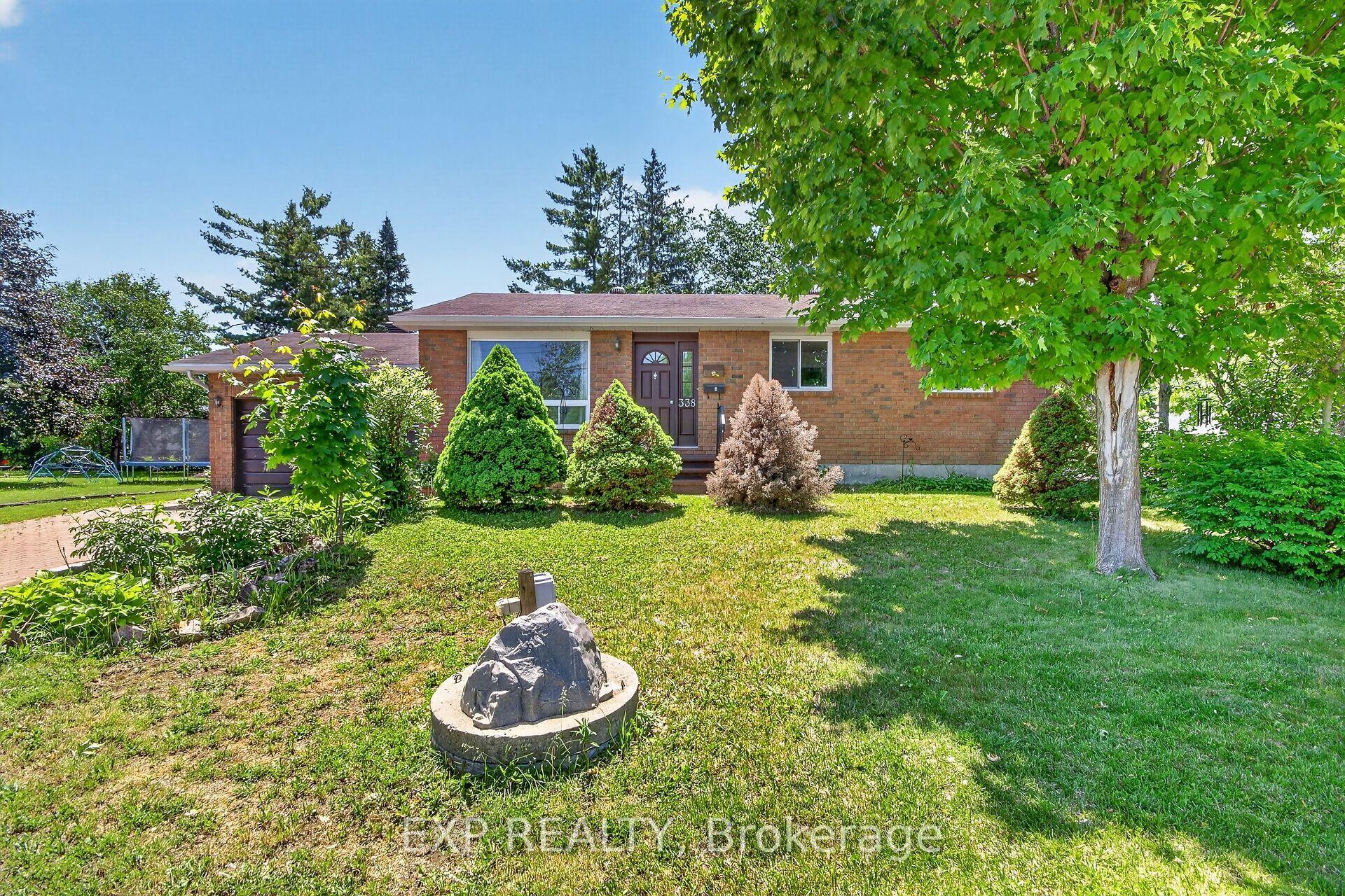 338 William Street — photo 1