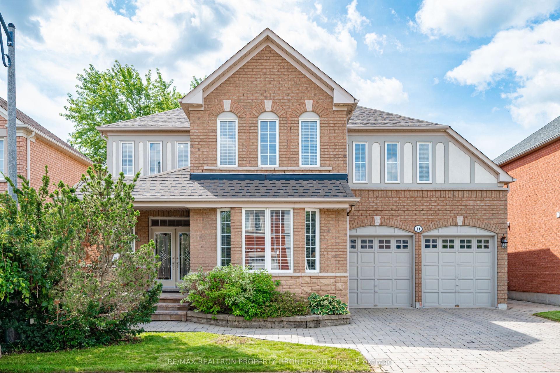 11 Montebello Crescent, Ajax — Detached for sale, photo 1