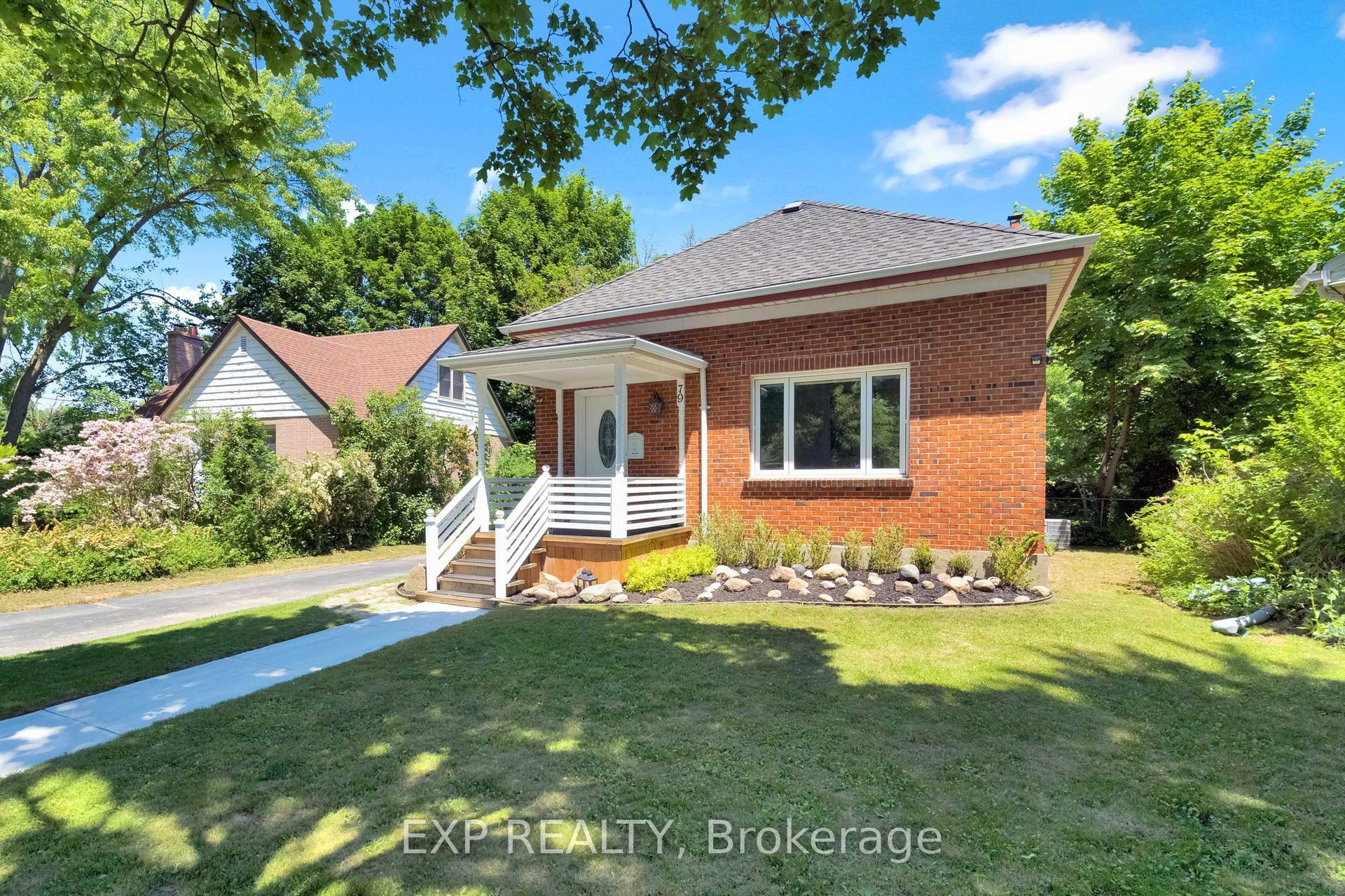 79 Heather Place — photo 1