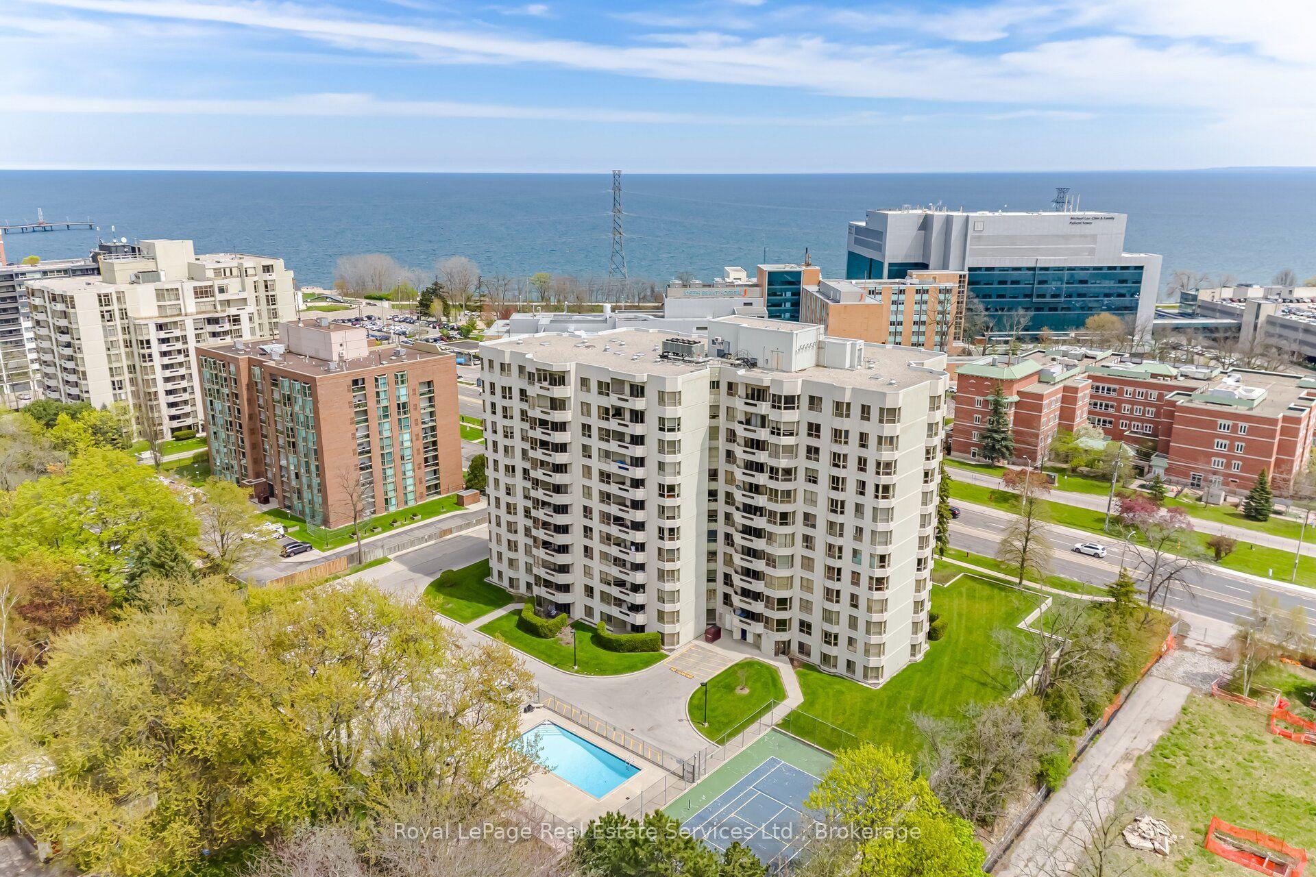 1201 North Shore Boulevard E 1001 #1001, Burlington — Condo for sale, photo 1
