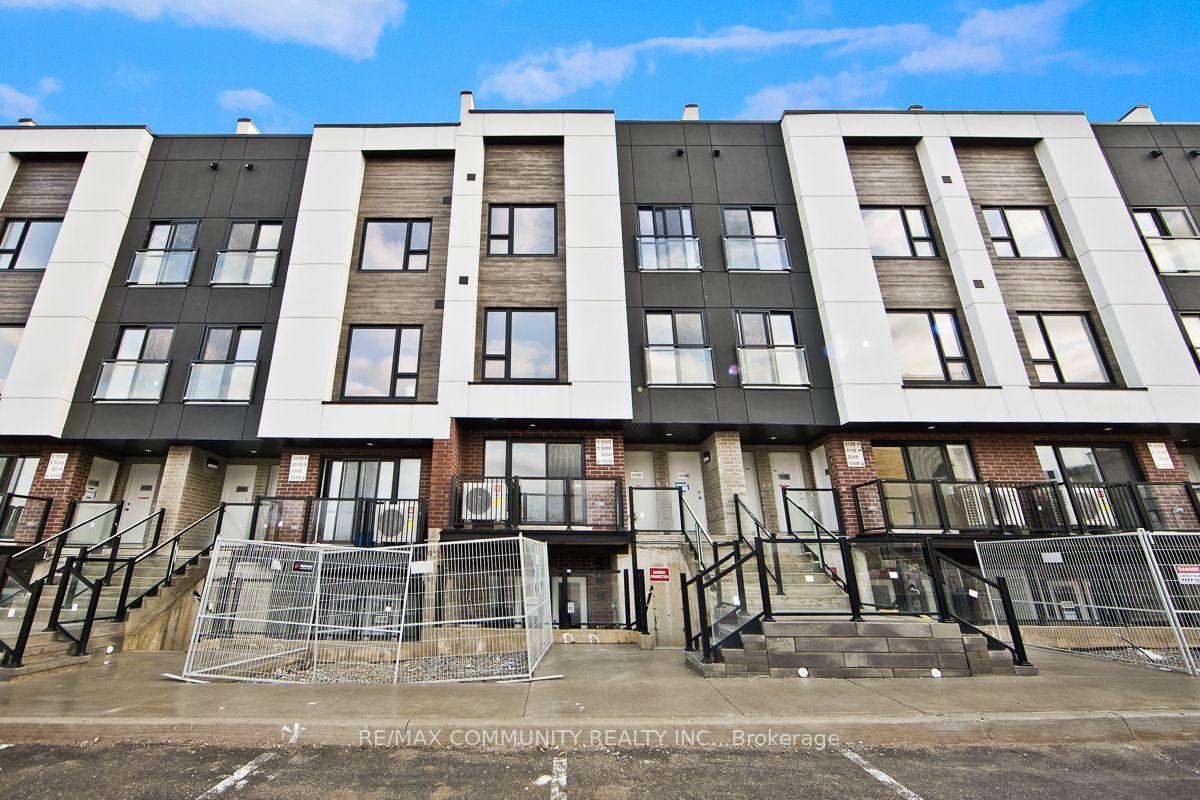 16 Melbourne Avenue 105B #105B — photo 1