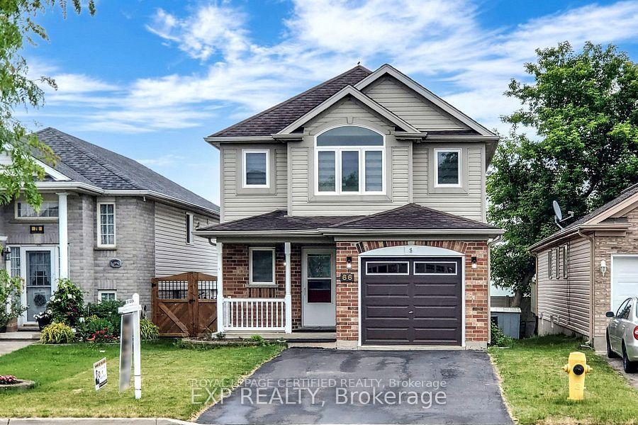 66 Chateau Crescent — photo 1