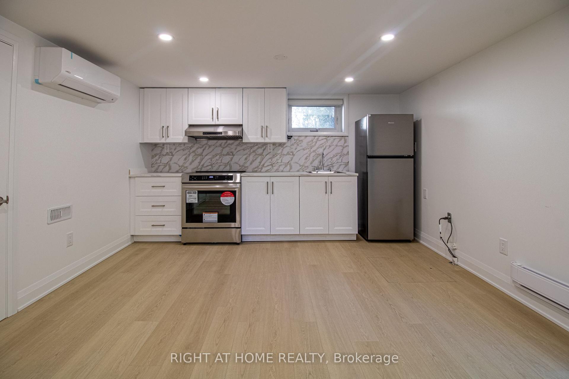 88 Highland Park Boulevard — photo 1