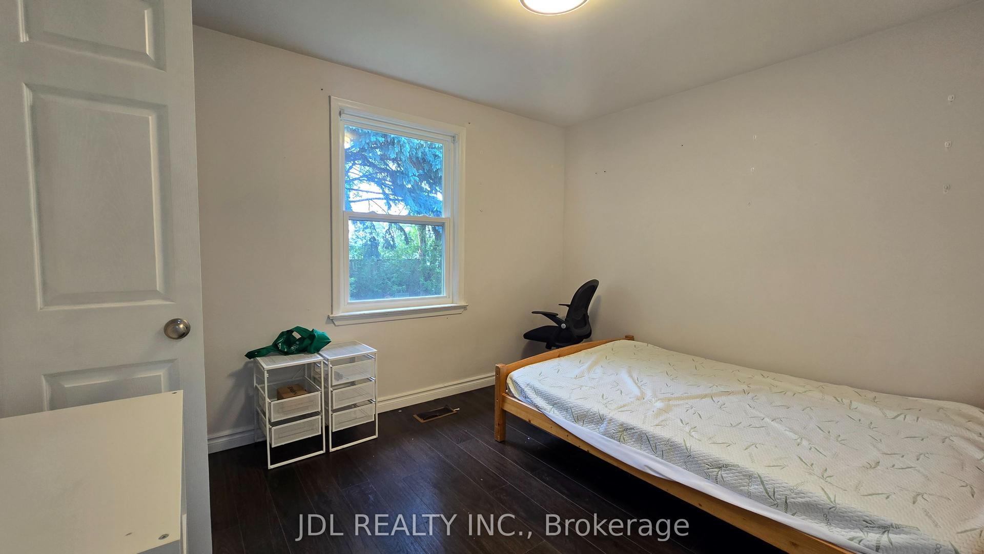 68 Meadowview Avenue Room MB #Room MB, Markham — Detached for lease, photo 1