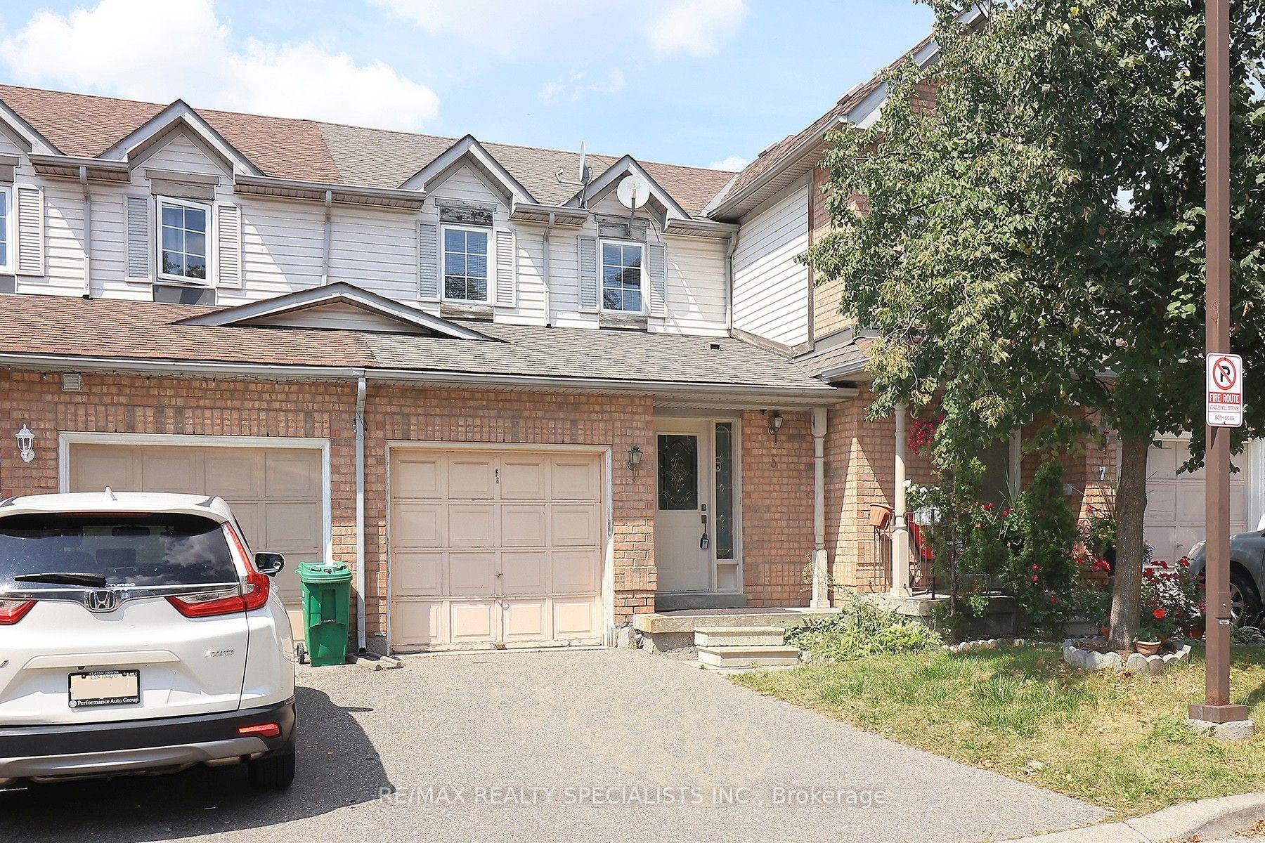 35 MALTA Avenue 5 #5, Brampton — Condo Town for lease, photo 1