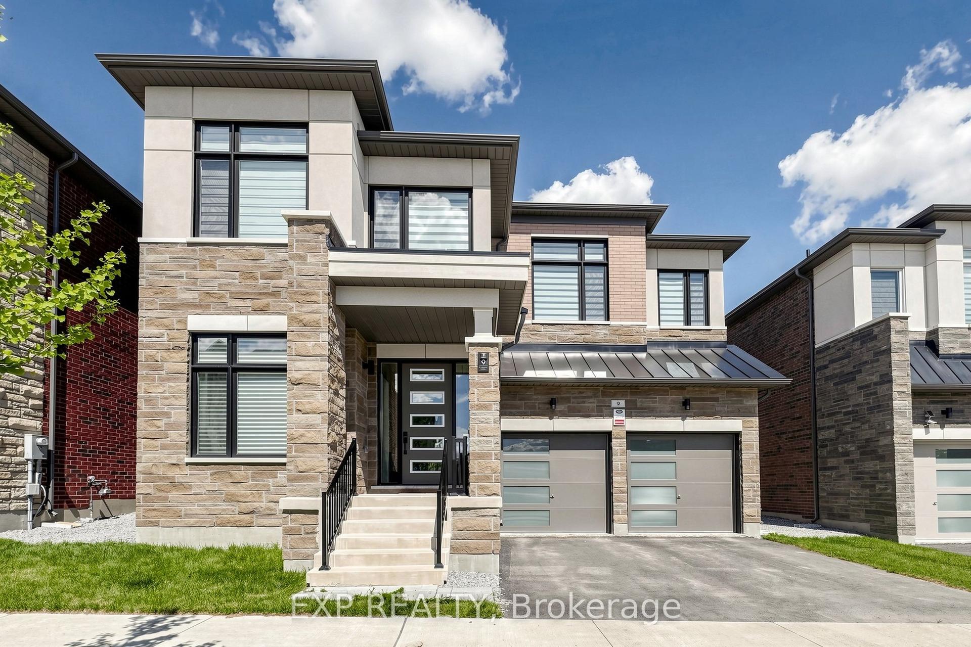 9 Backhouse Drive, Richmond Hill — Detached for sale, photo 1