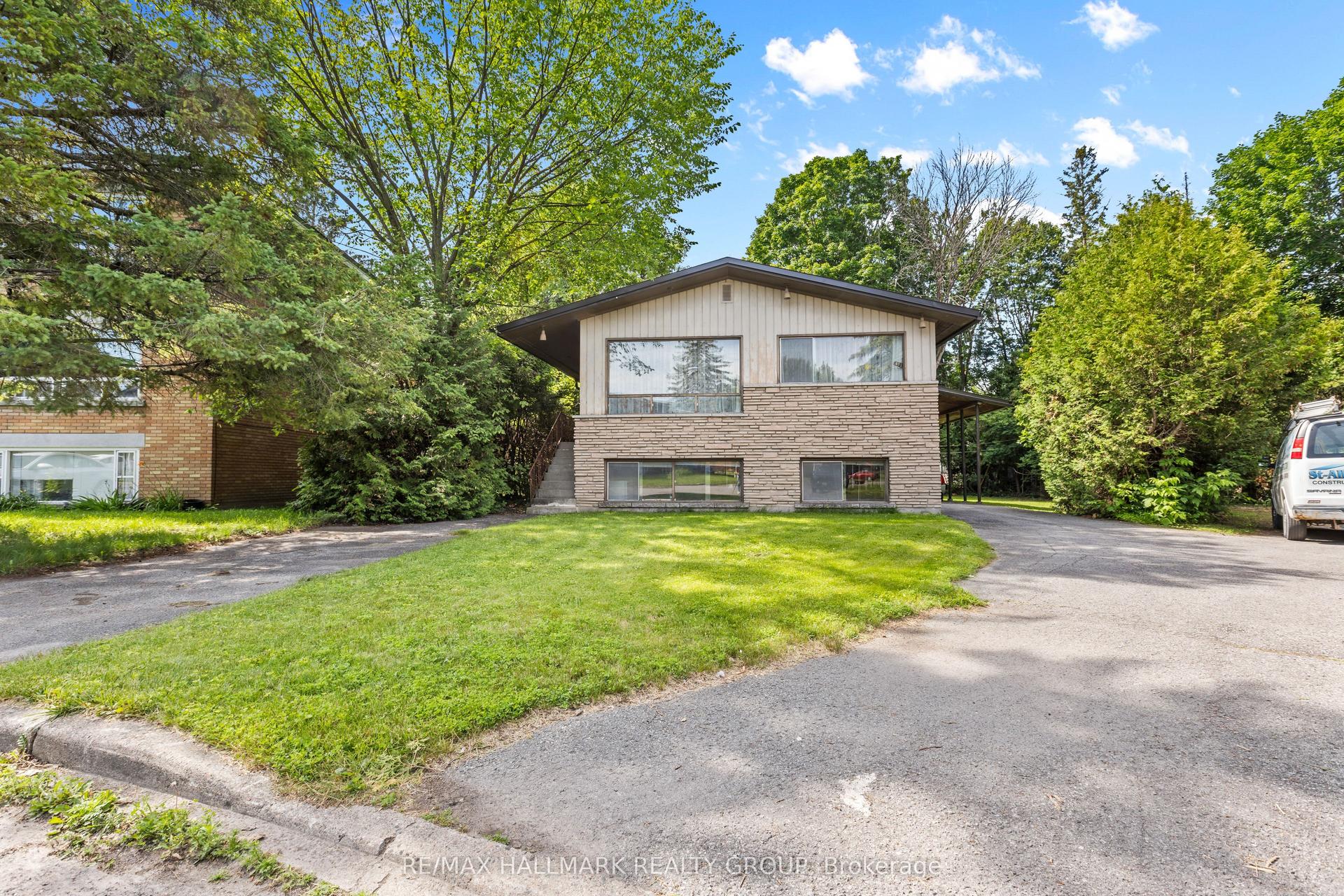 492 Vernon Avenue, Overbrook - Castleheights and Area — Detached for sale, photo 1