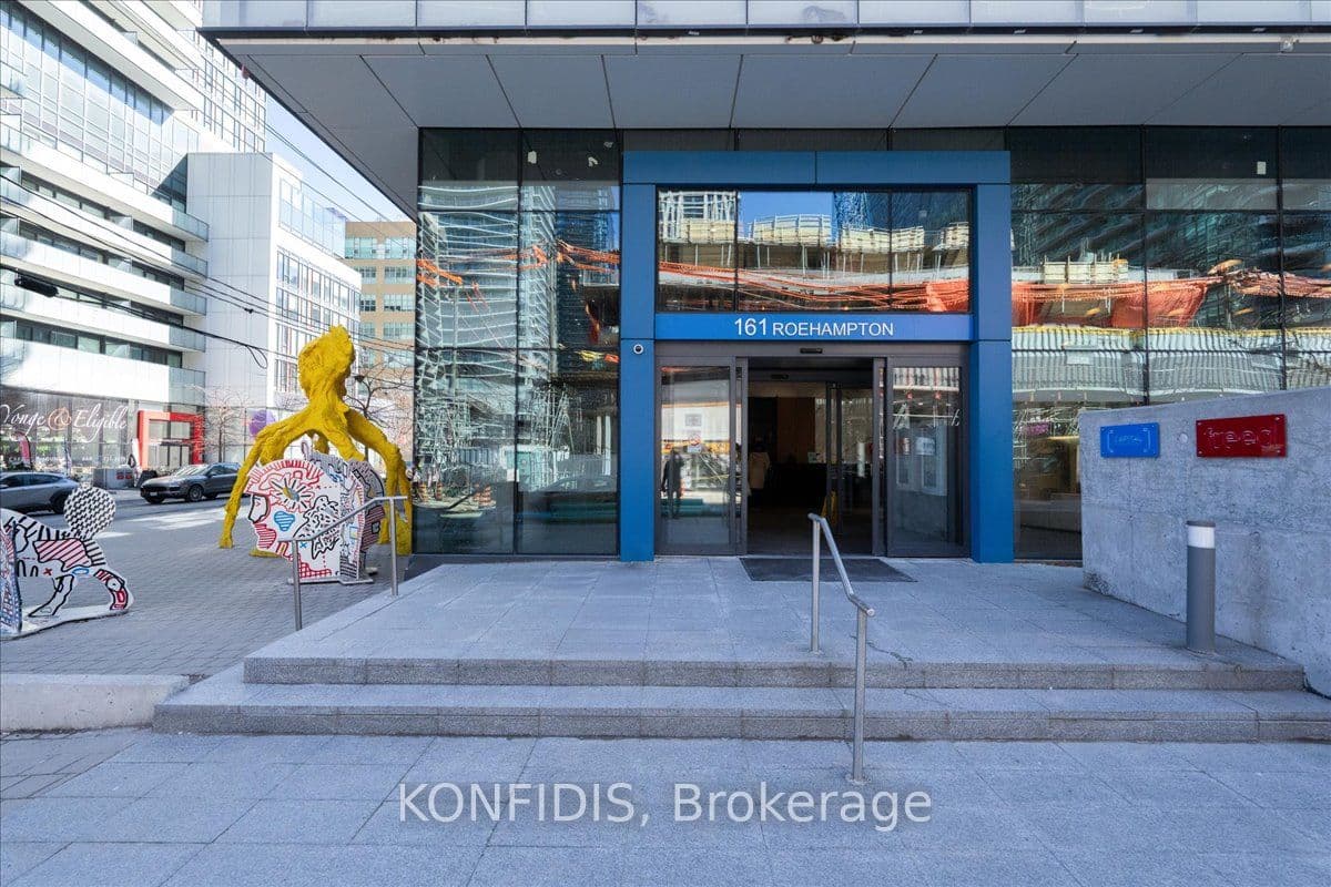 161 Roehampton Avenue 732 #732 — photo 1