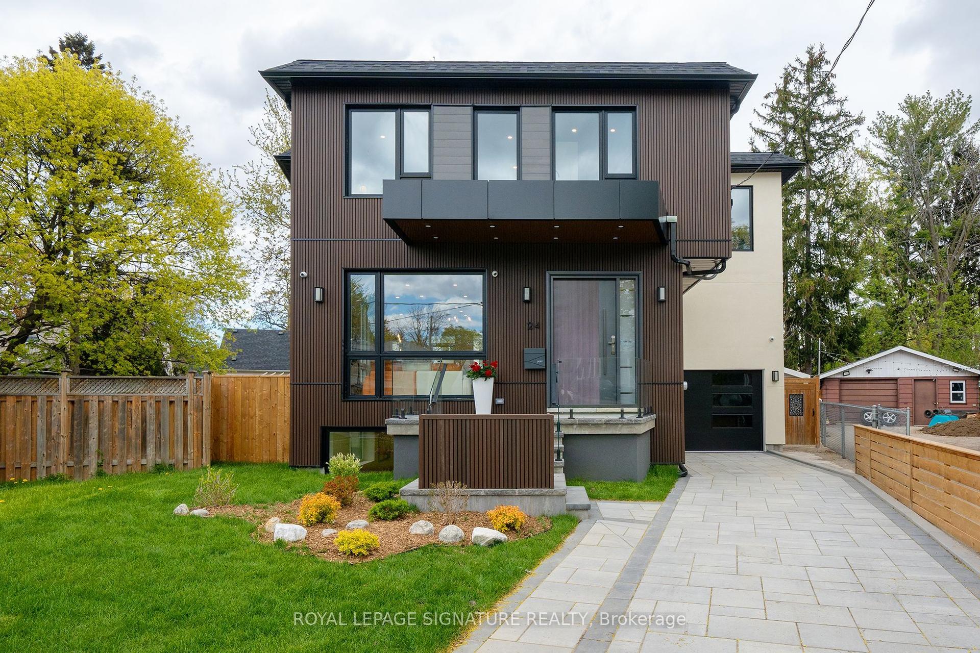 24 Merritt Road — photo 1