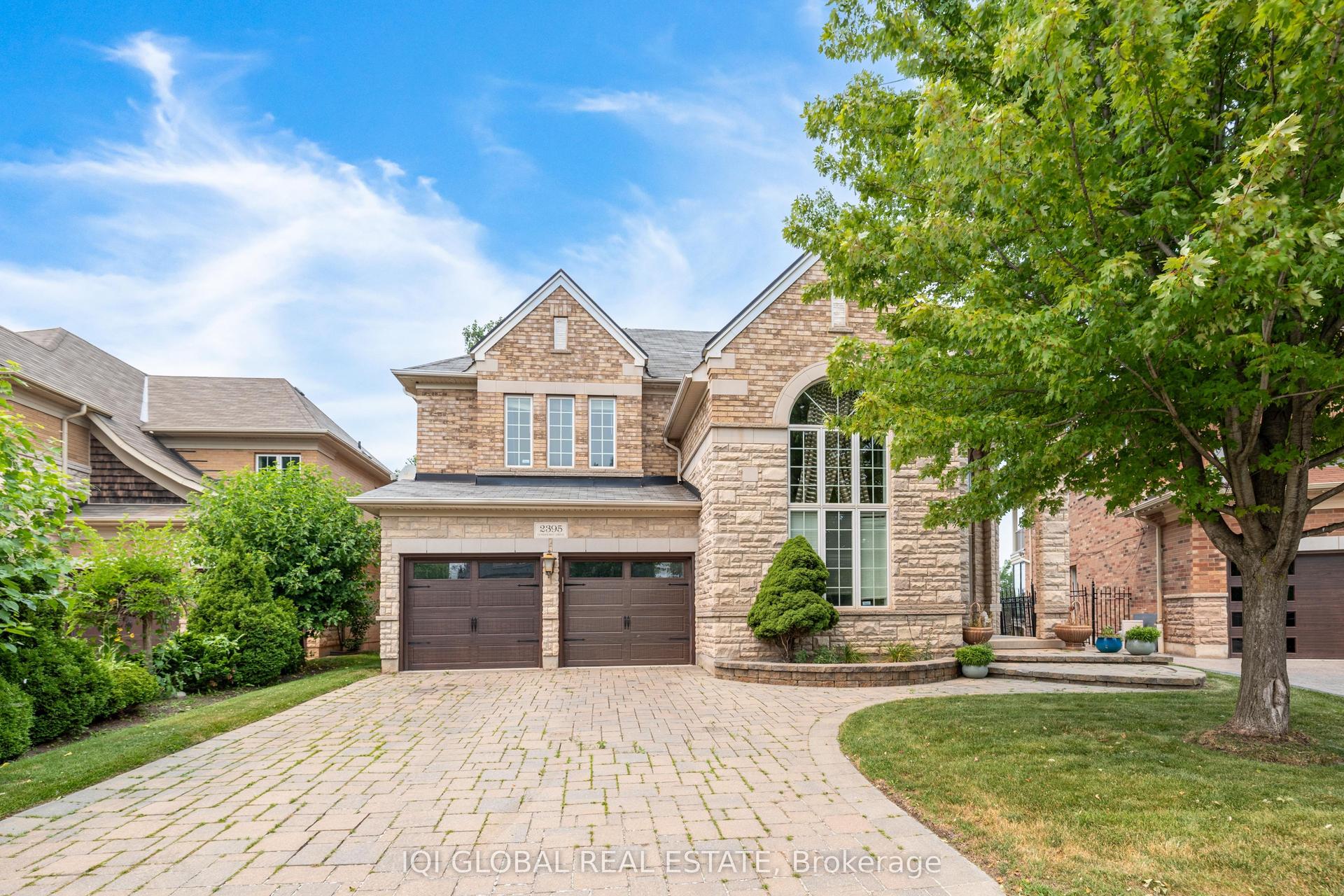 2395 Lyndhurst Drive, Oakville — Detached for lease, photo 1