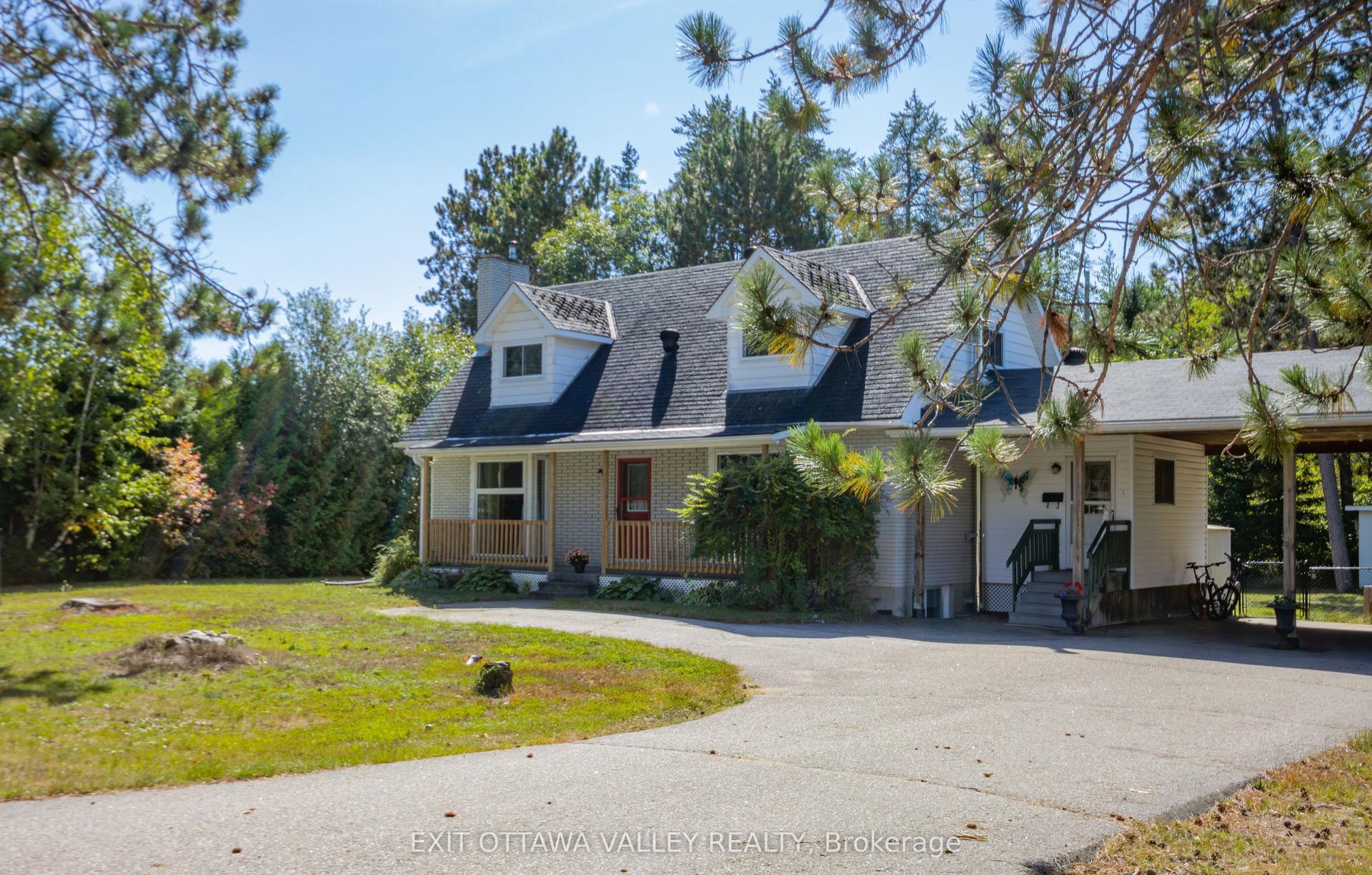 23 Sprucedale Avenue — photo 1