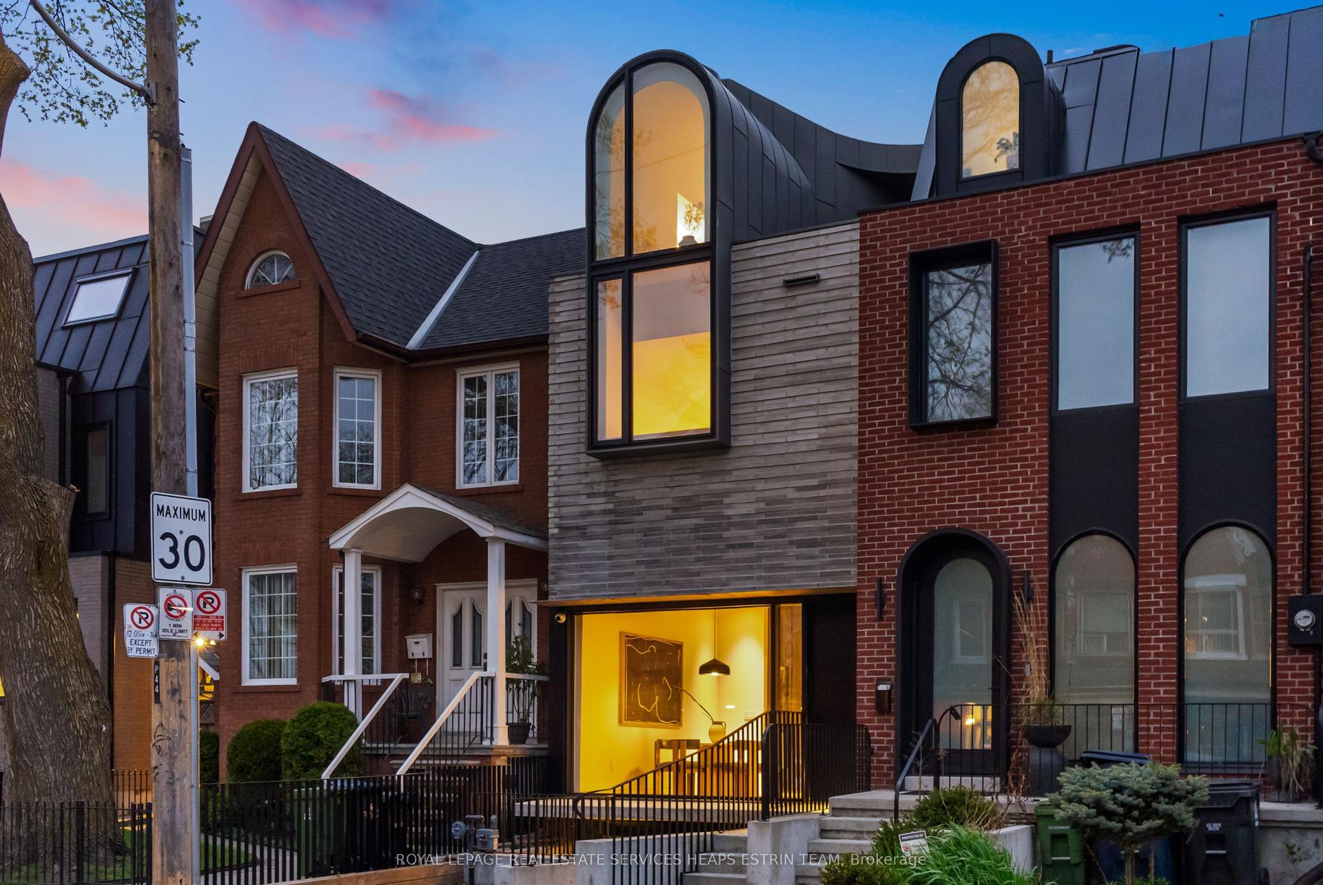 44 Foxley Street, Toronto — Semi-Detached for lease, photo 1