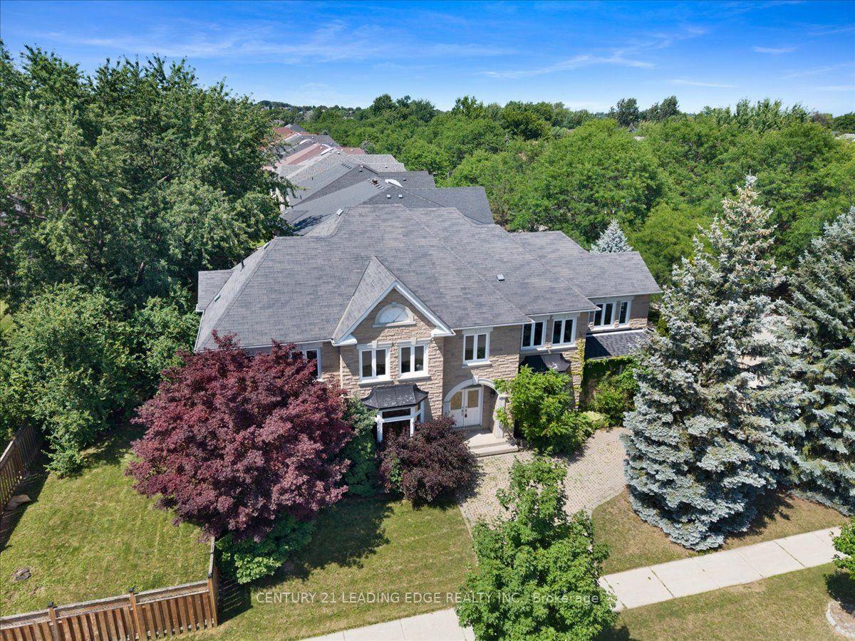 22 Fern Avenue, Richmond Hill — Detached for sale, photo 1