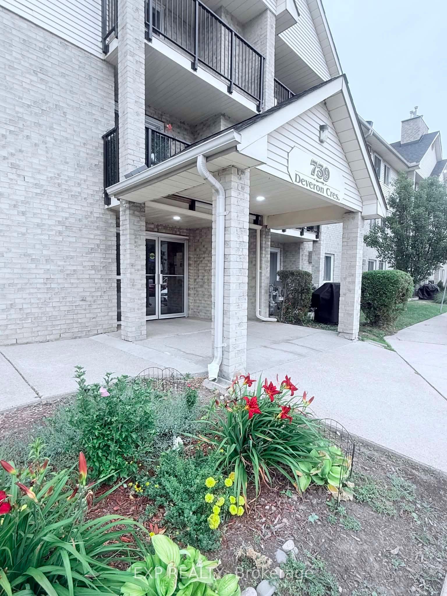 739 Deveron Crescent 210 #210, London South — Condo for sale, photo 1
