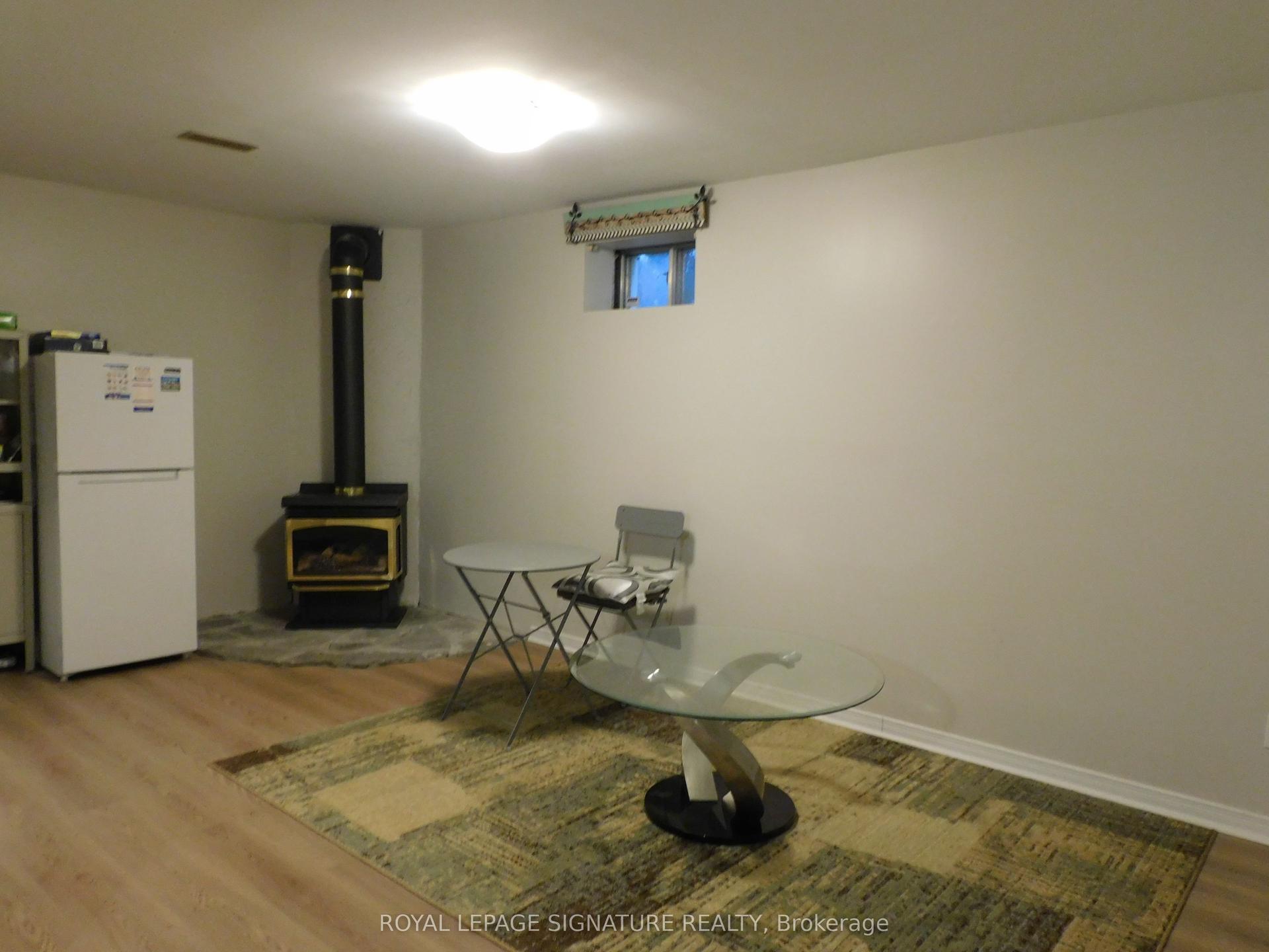 1132 Queen Street W — photo 1