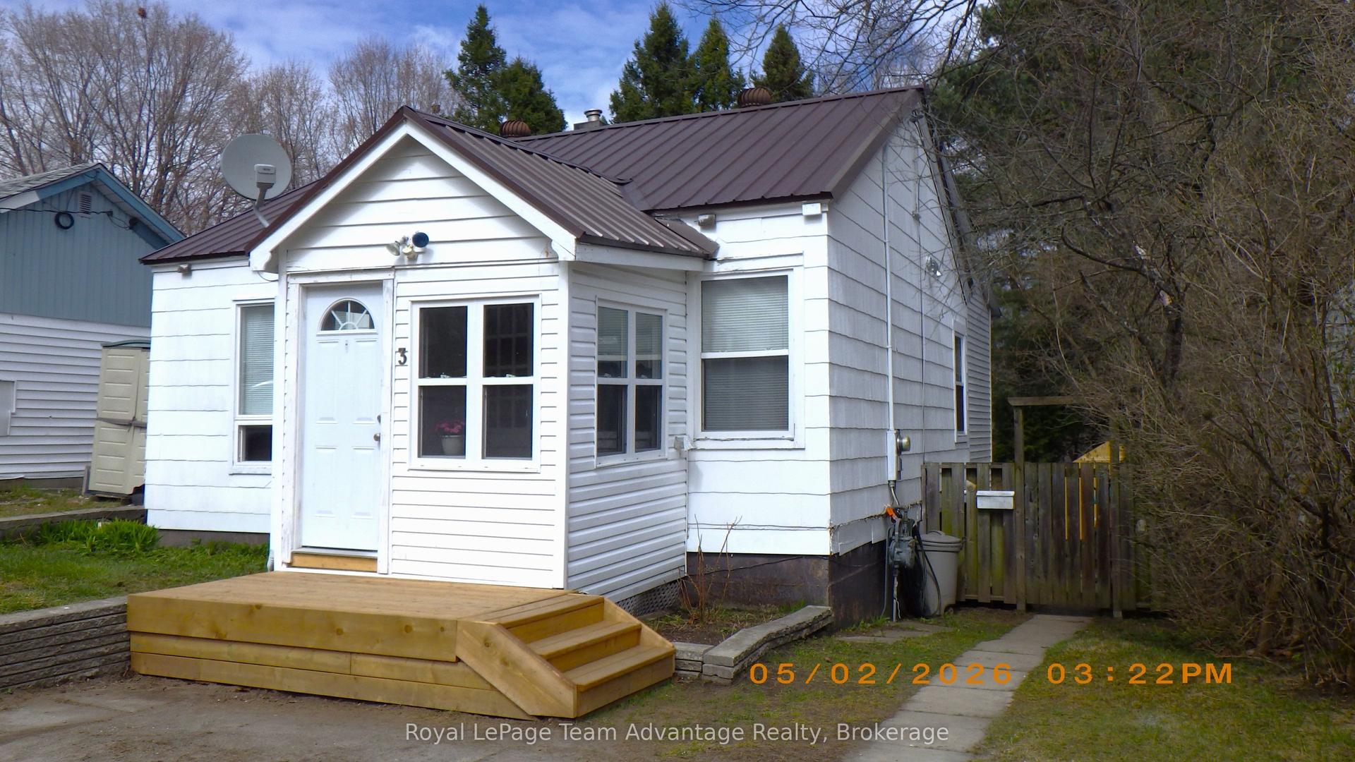 3 Riverdale Road — photo 1
