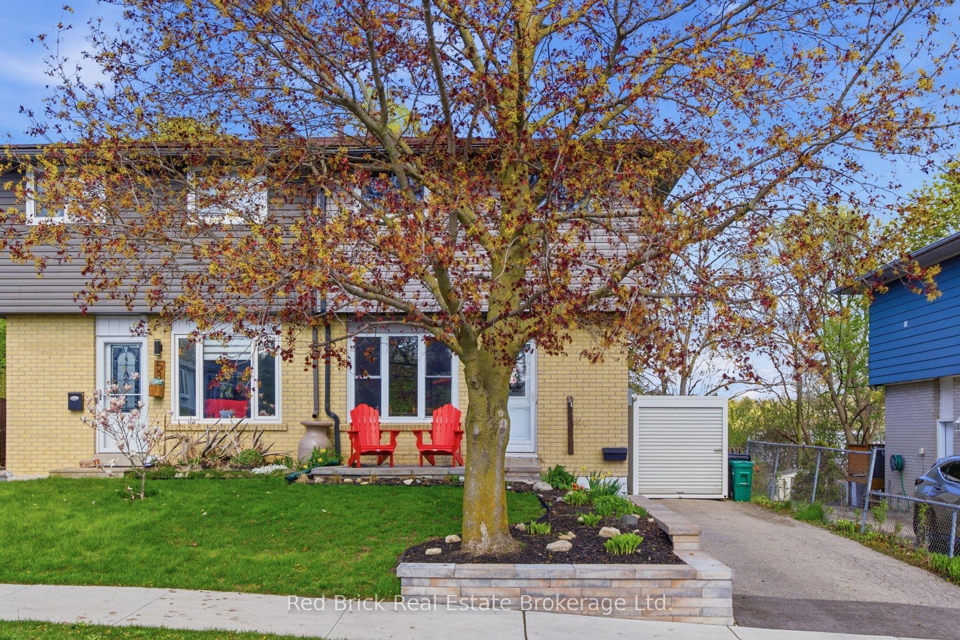 51 Clemens Avenue — photo 1