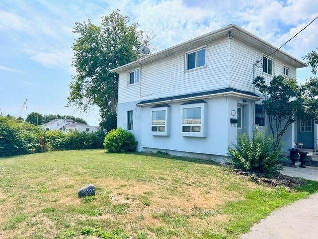 11850 Airport Road, Brampton — Semi-Detached for lease, photo 1
