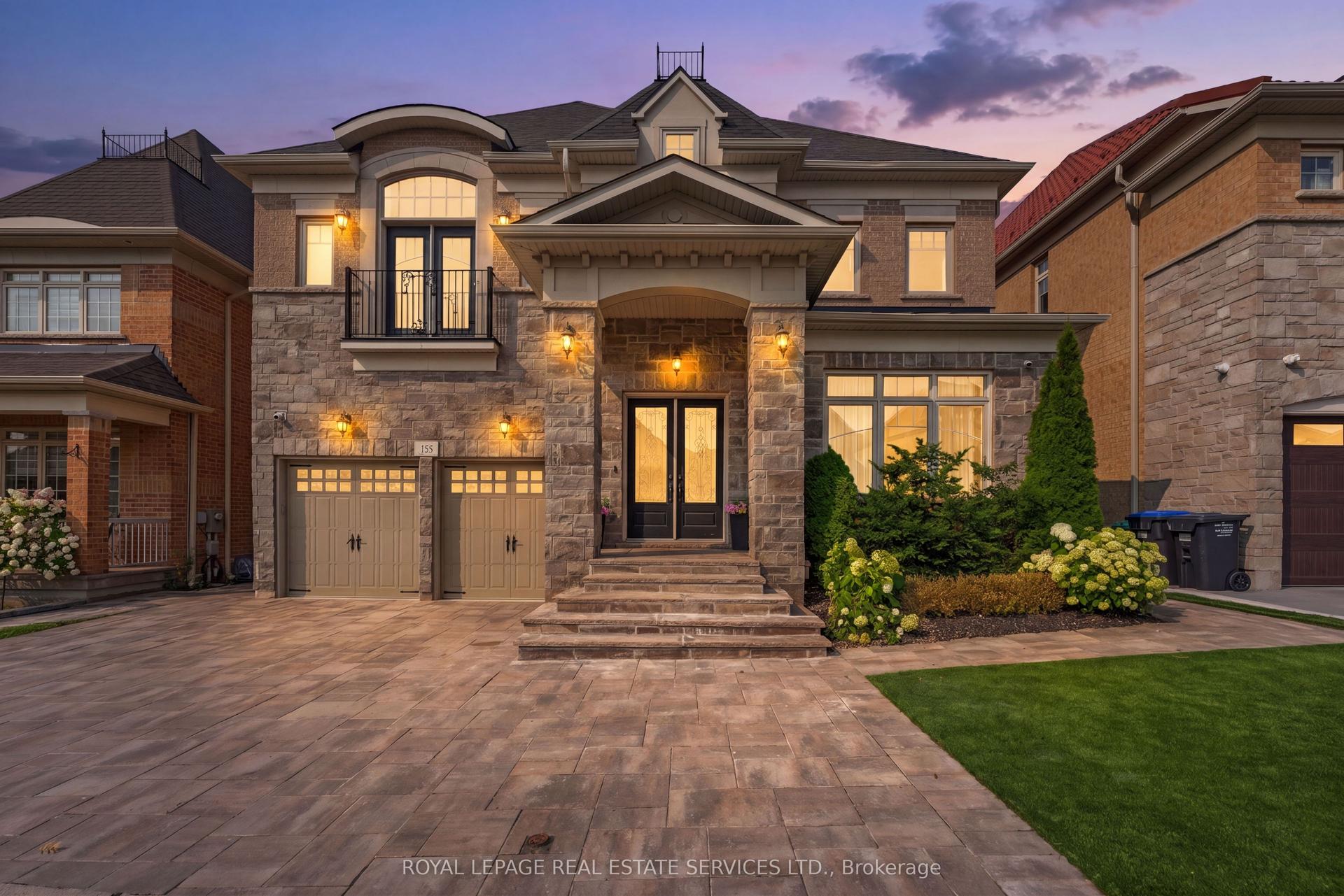 118 Coastline Drive, Brampton — Detached for sale, photo 1