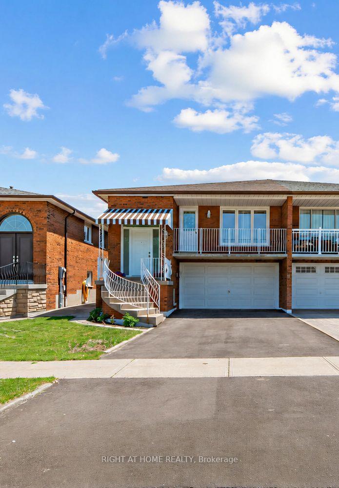 33 Arthur Griffith Drive A #A — photo 1