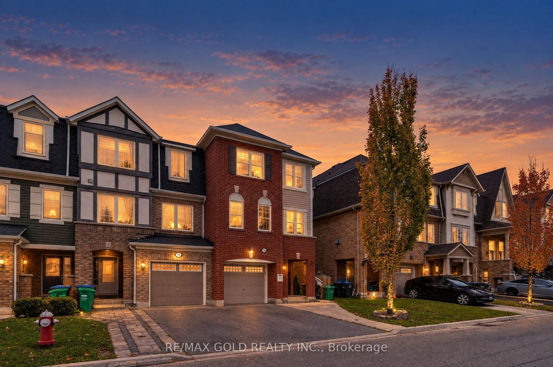 14 Memory Lane, Brampton — Townhouse for lease, photo 1