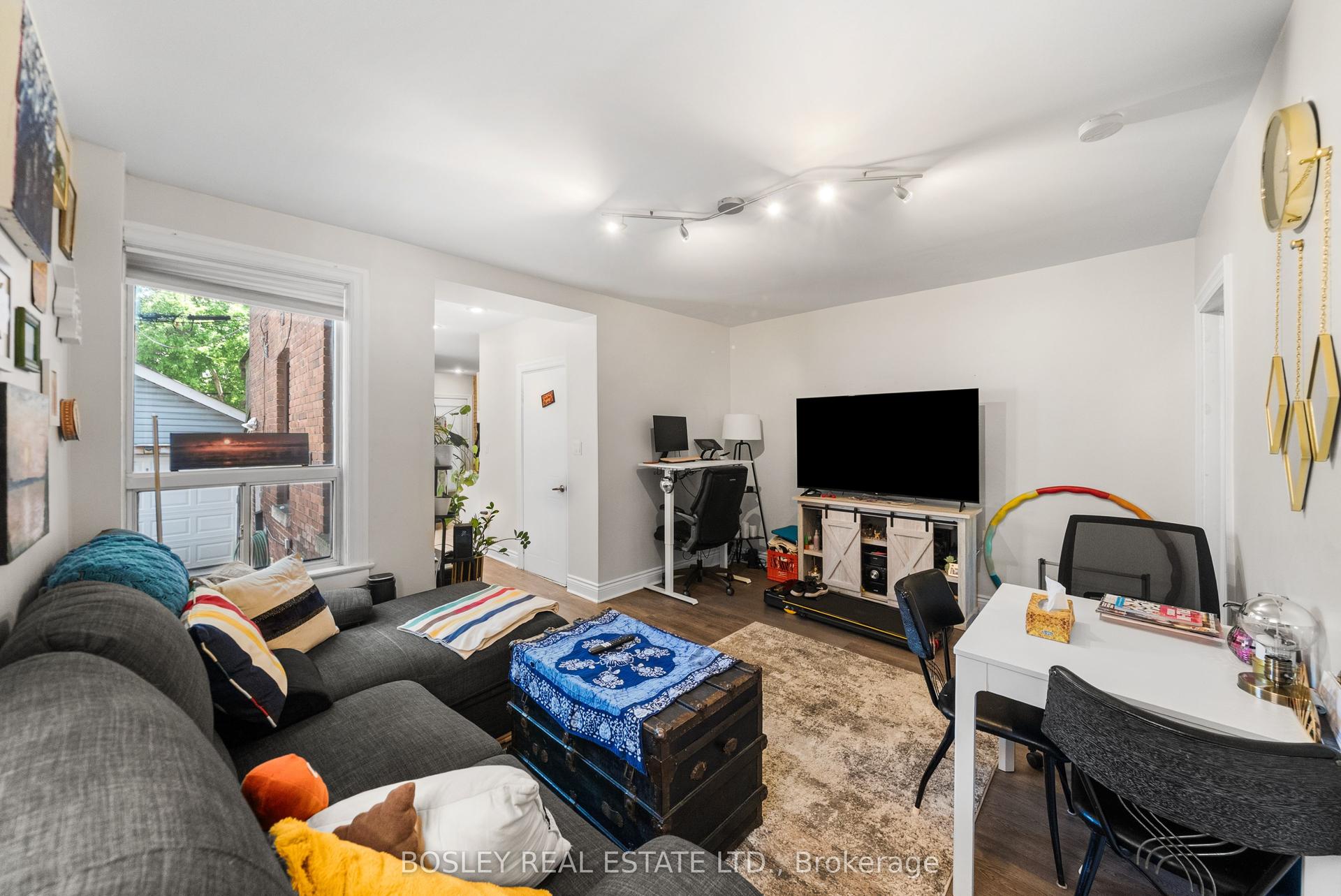 229 Woodbine Avenue Main #Main — photo 1