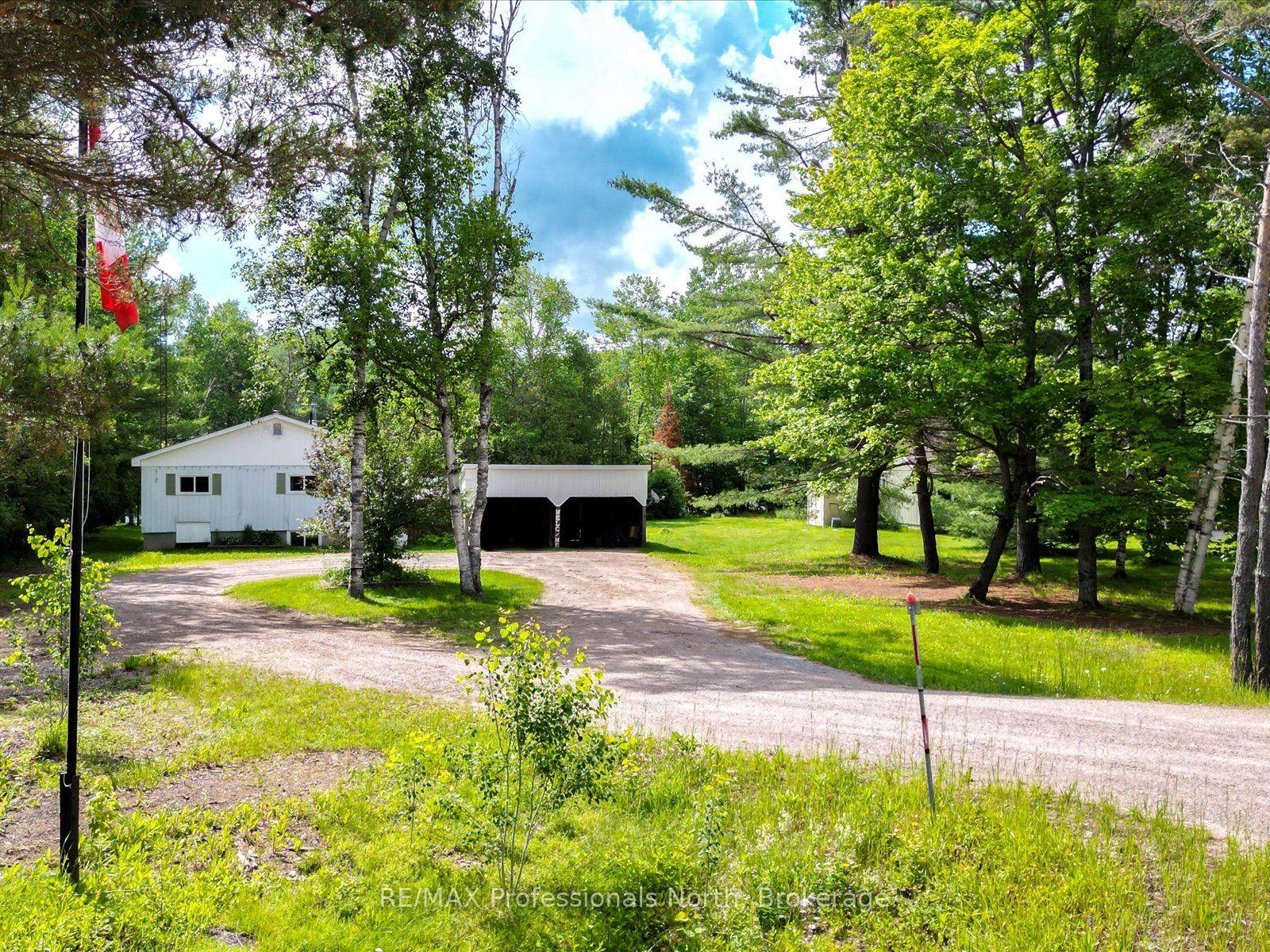 2510 Loop Road, Highlands East — Detached for sale, photo 1