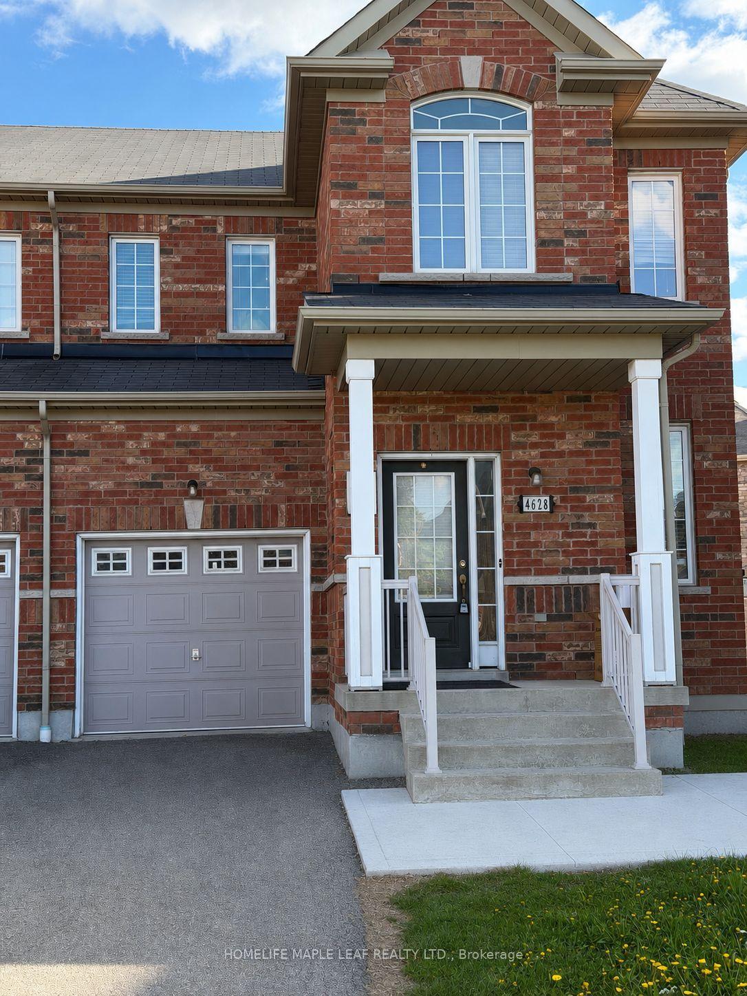 4628 Sandford Farm Drive — photo 1