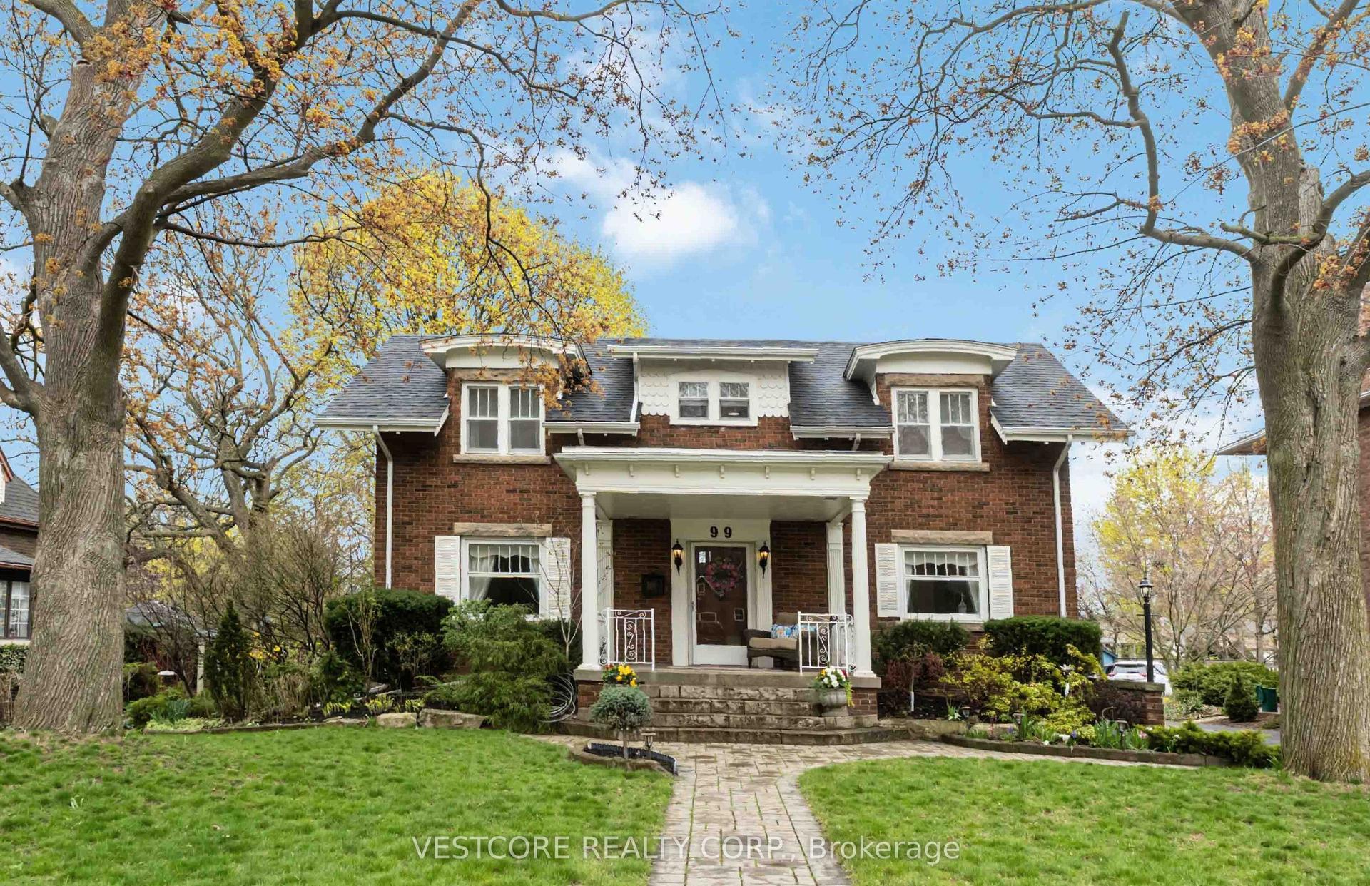 99 E Main Street E — photo 1