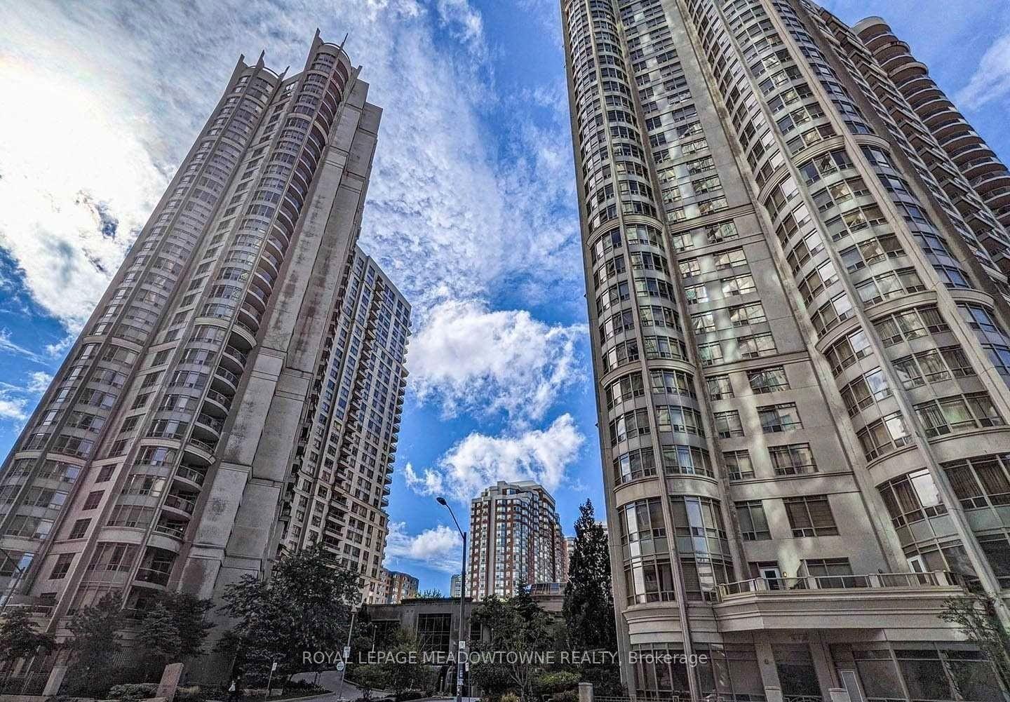 3888 Duke Of York Boulevard 2326 #2326, Mississauga — Condo for lease, photo 1