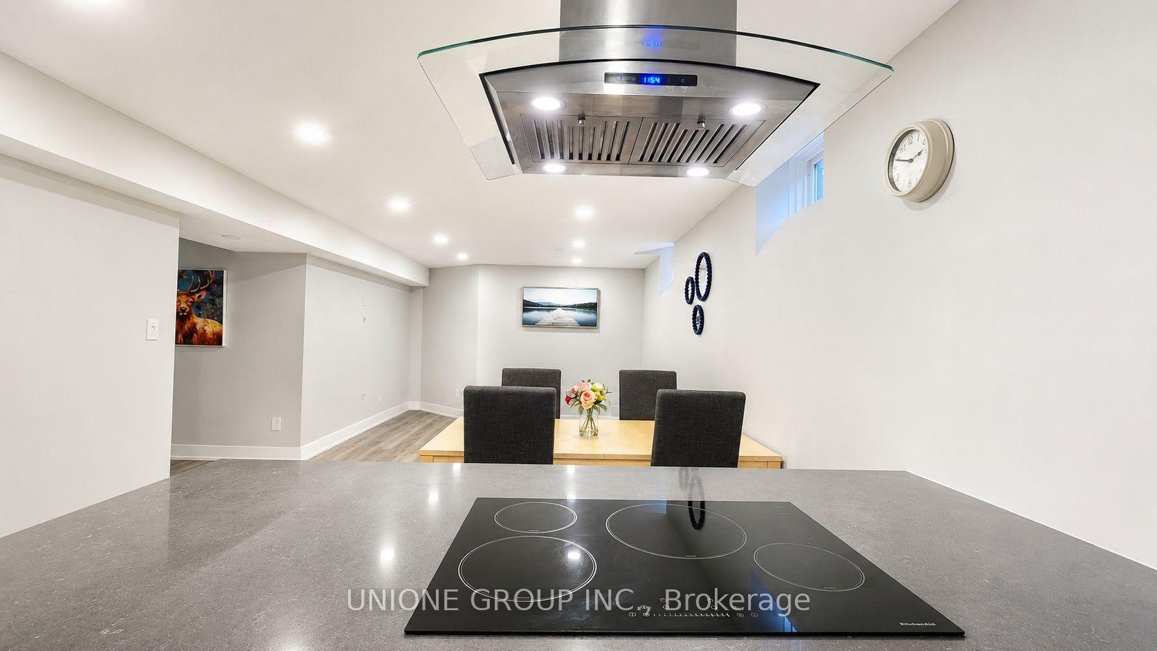 Lower 302 Leacock Avenue, Oakville — Detached for lease, photo 1