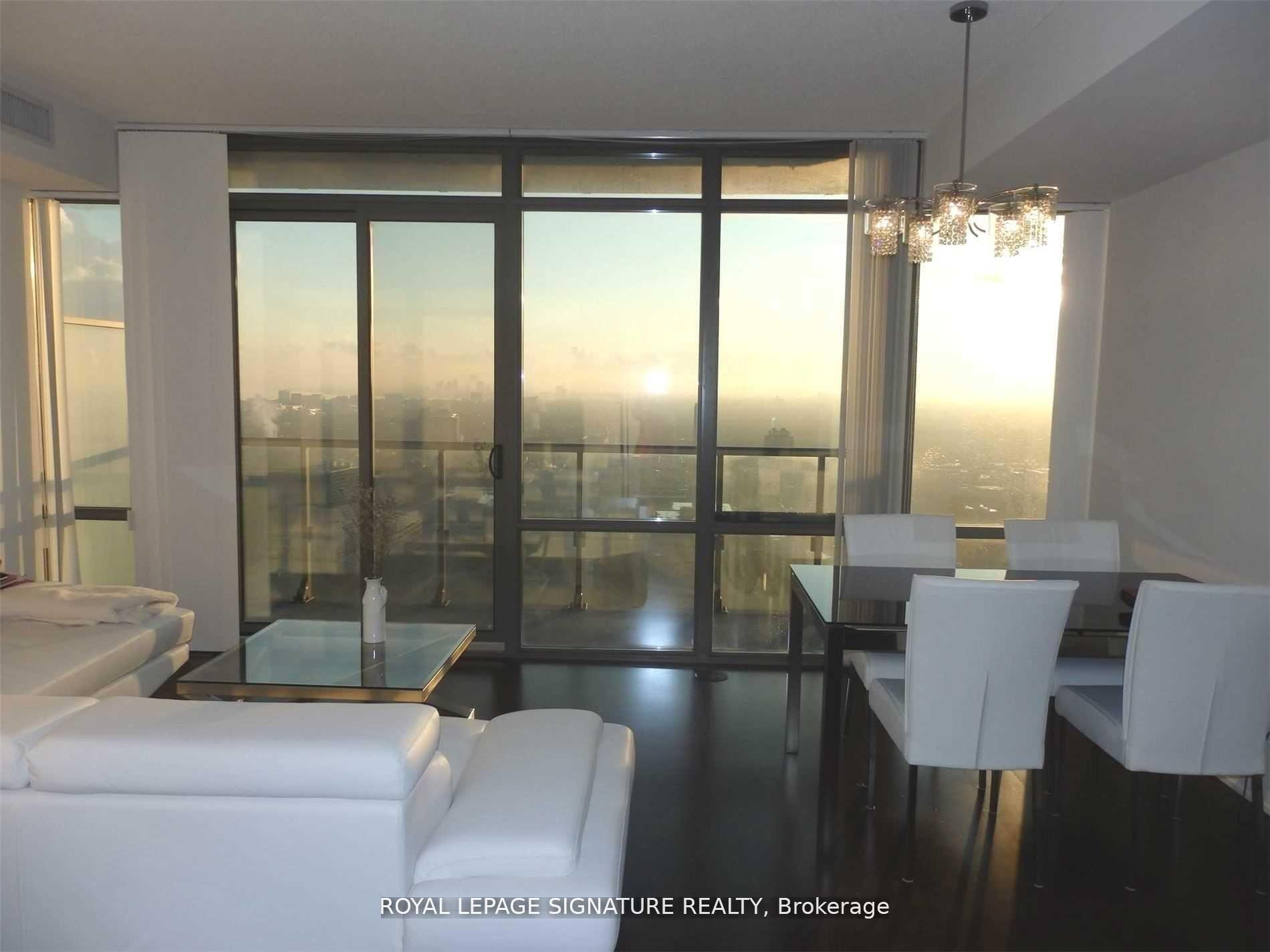 832 Bay Street 2301 #2301, Toronto — Condo for lease, photo 1