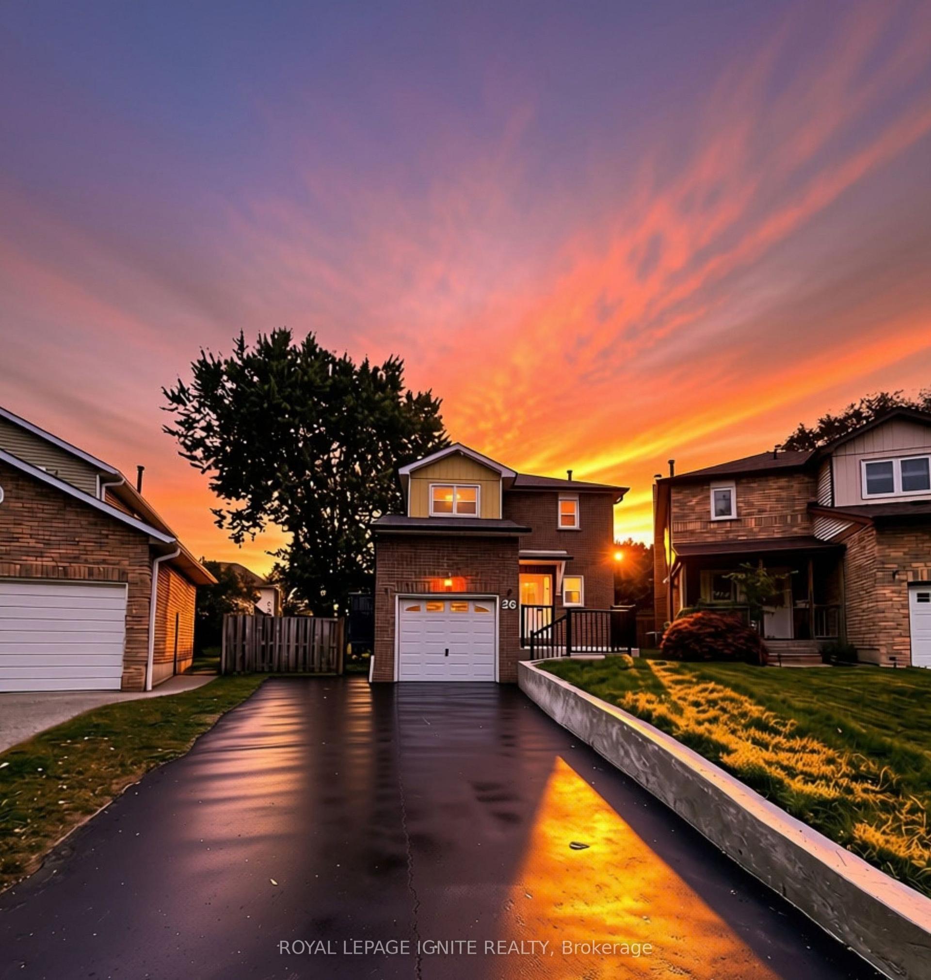 26 Winston Crescent, Whitby — Detached for sale, photo 1