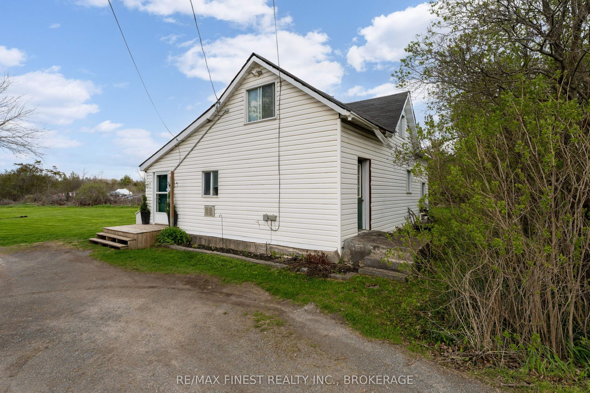206 Main Street — photo 1