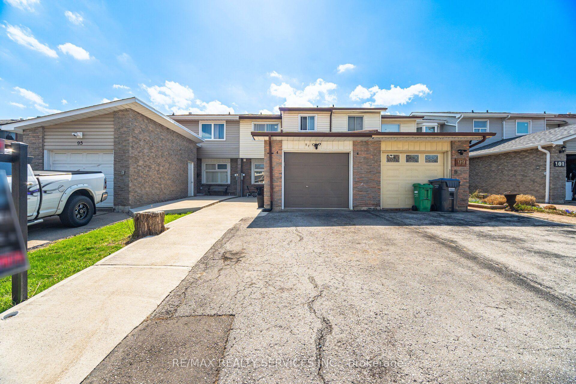 97 Greene Drive — photo 1
