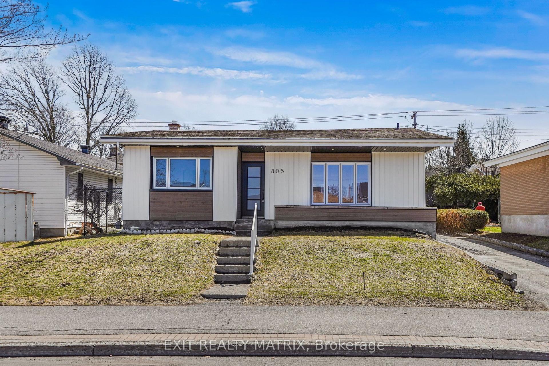 805 Cartier Boulevard — photo 1