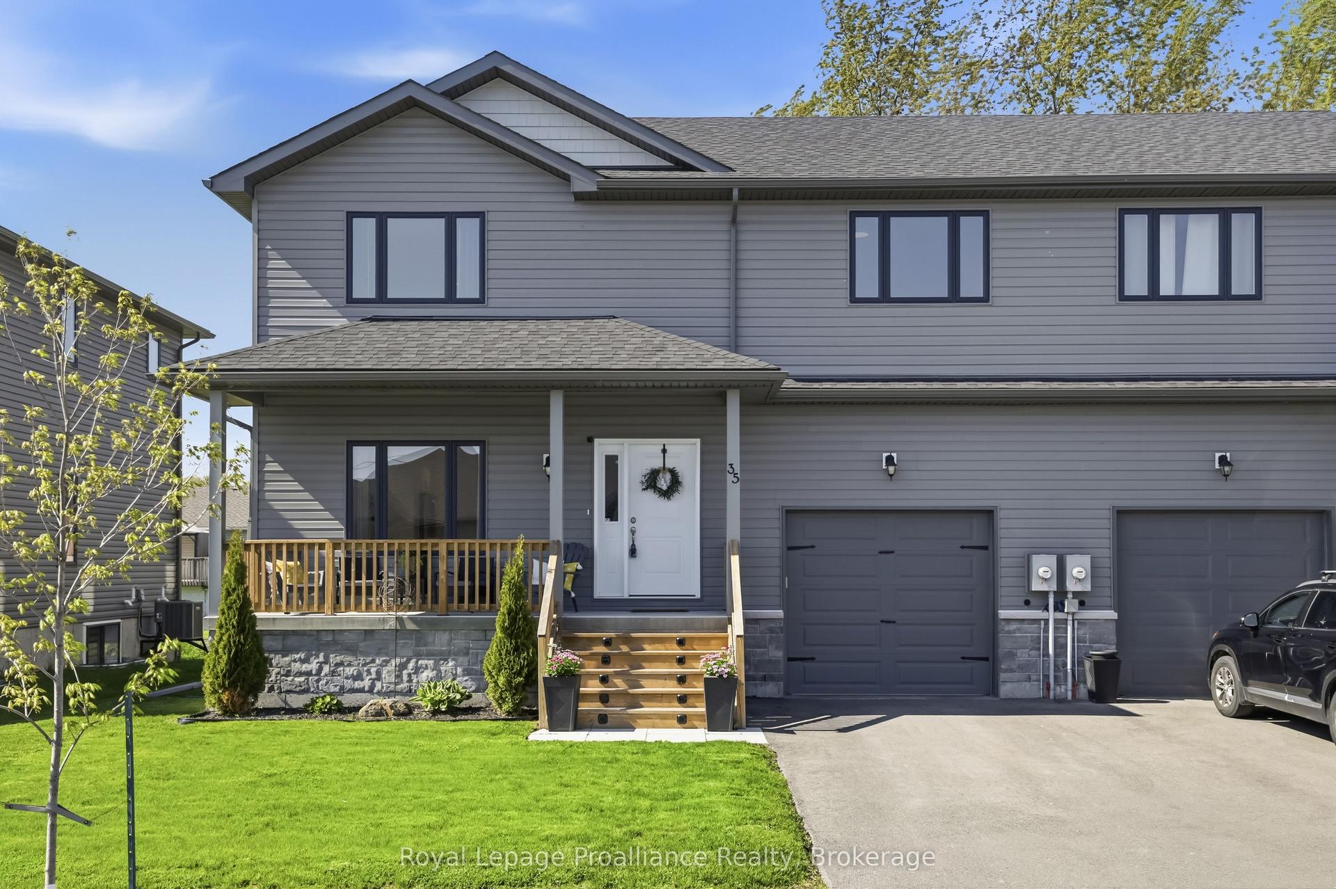 35 Rabbit Road, Brighton — Semi-Detached for lease, photo 1