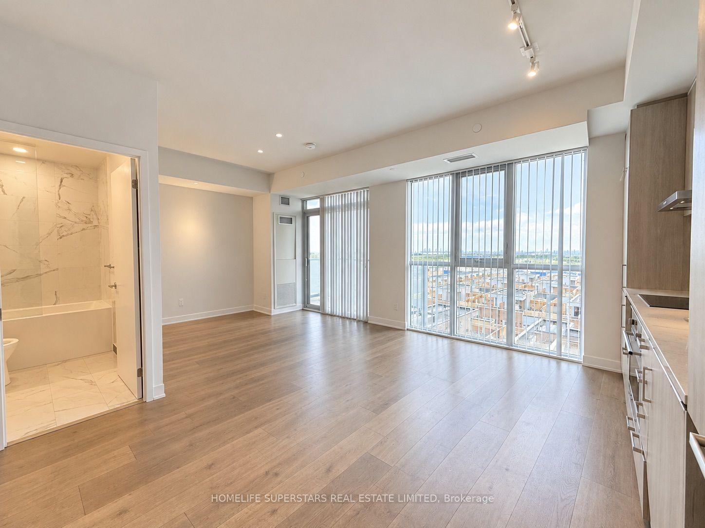 60 Honeycrisp Crescent 706 #706, Vaughan — Condo for lease, photo 1