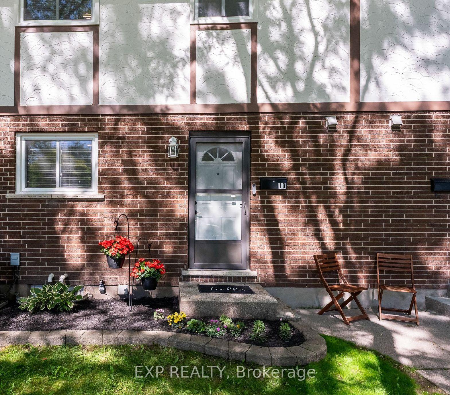 3322 Addison Avenue 10 #10 — photo 1