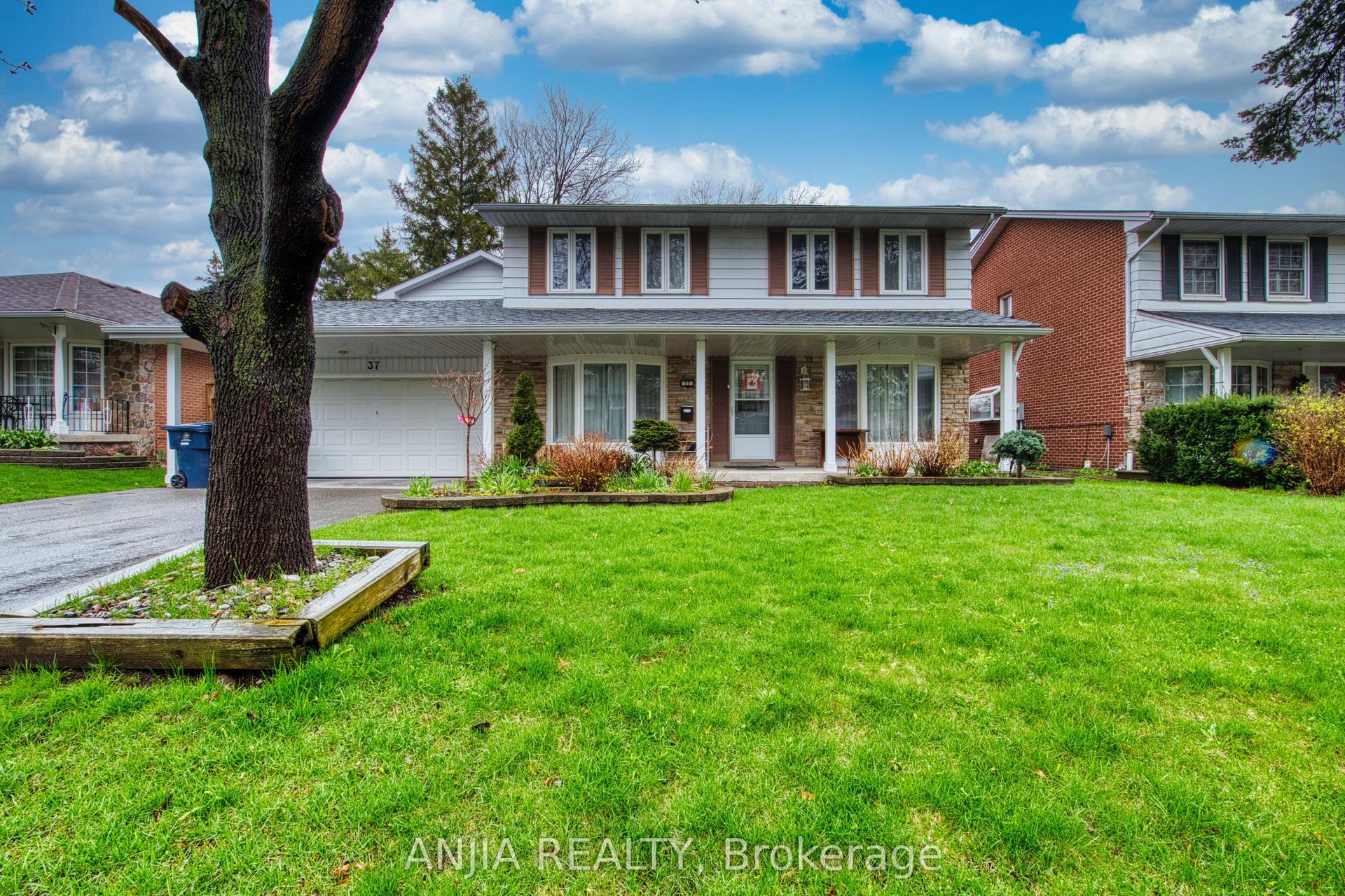 37 Allangrove Crescent Basement #Basement — photo 1