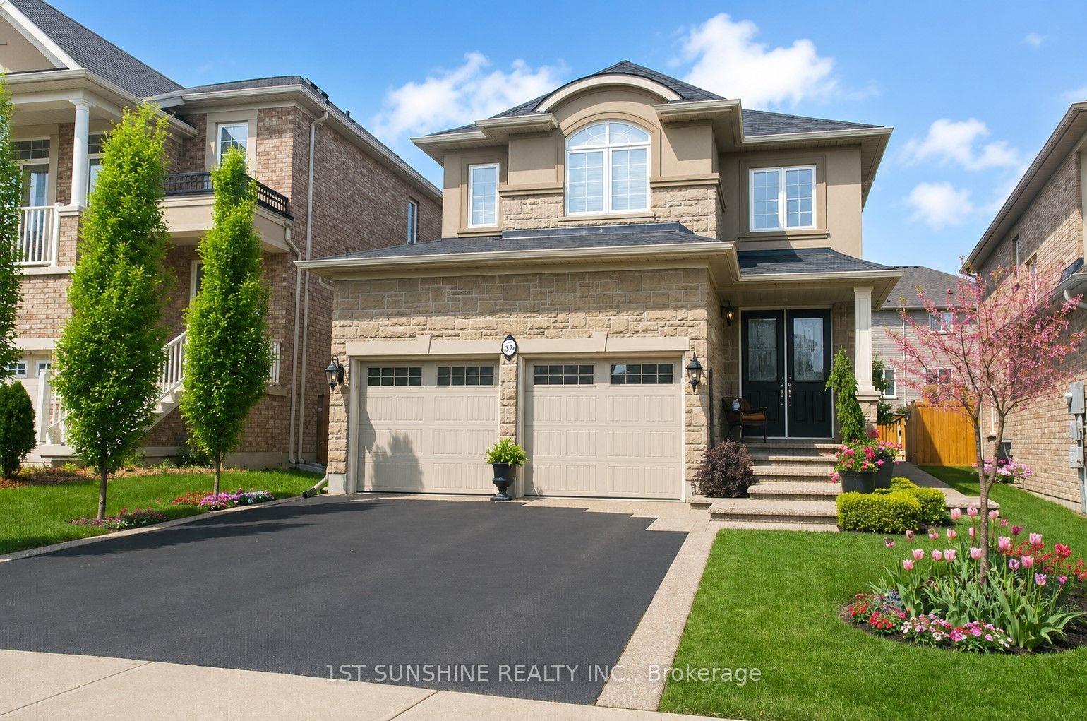 20 Whittington Drive, Hamilton — Detached for lease, photo 1