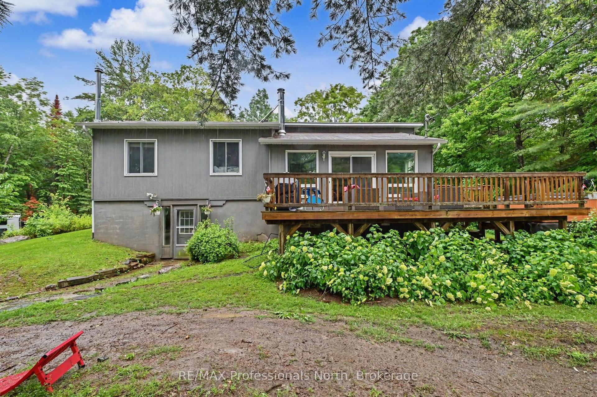 1116 Little Hawk Lake Road, Algonquin Highlands — Detached for sale, photo 1