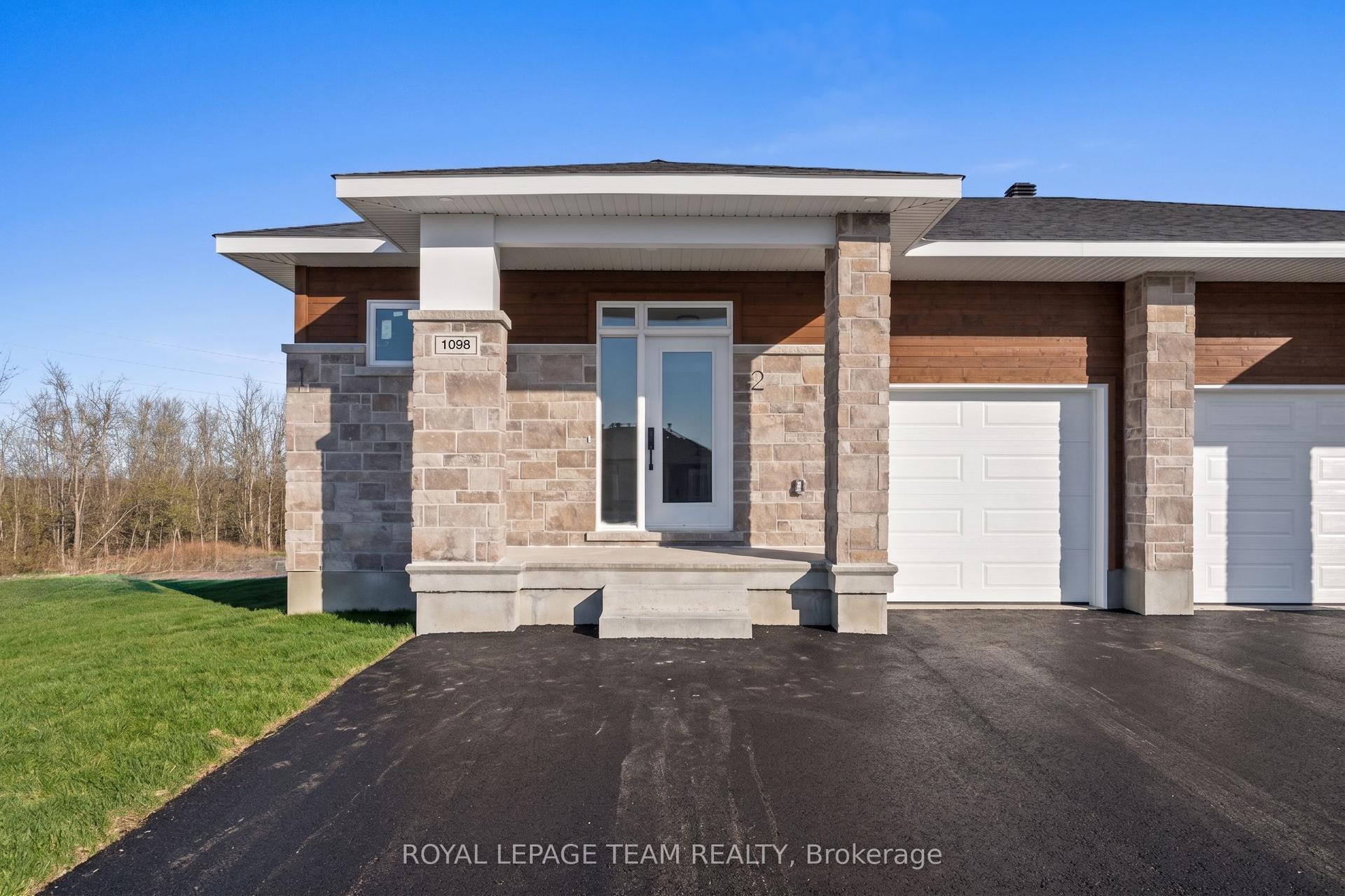 1132 Moore Street 1 #1, Brockville — Semi-Detached for lease, photo 1
