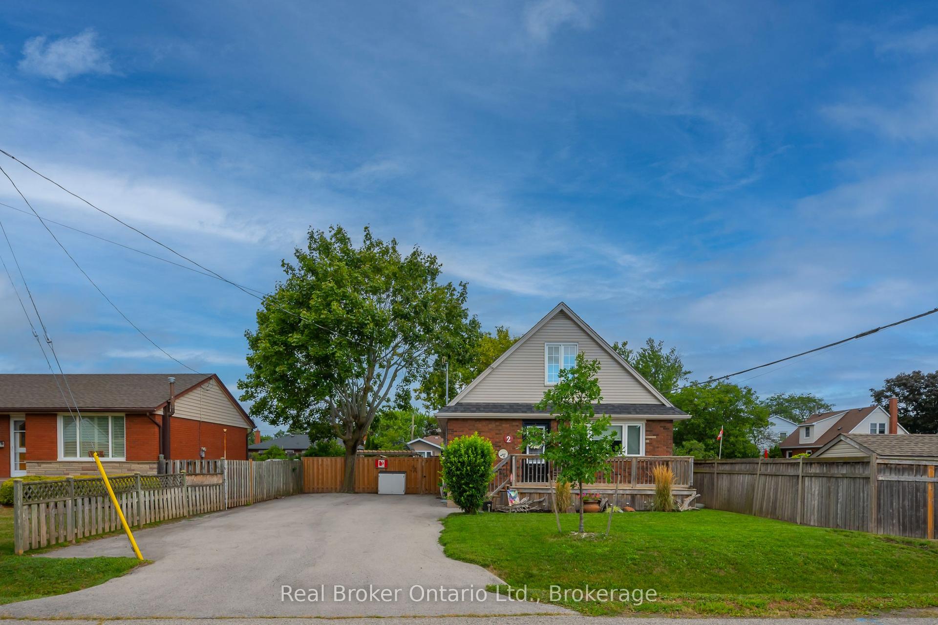 2 Cherry Avenue — photo 1