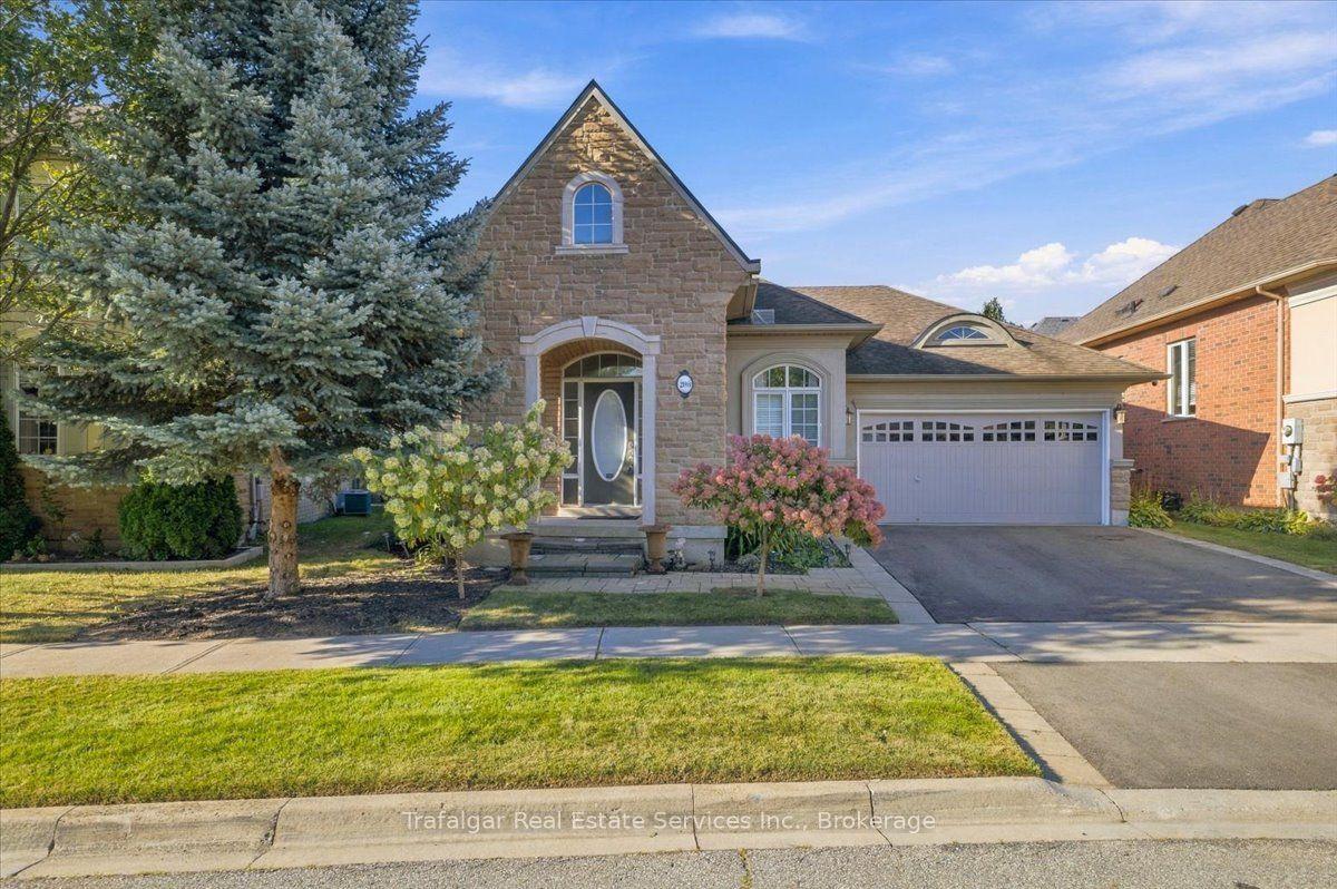 208 Butterfly Lane, Oakville — Detached for lease, photo 1
