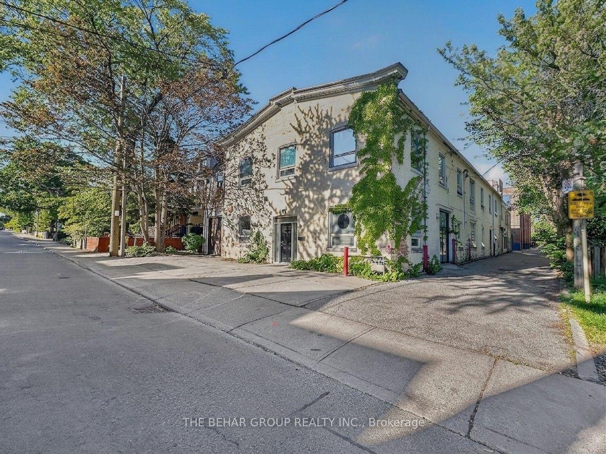 65 Bellwoods Avenue, Toronto — Commercial for sale, photo 1