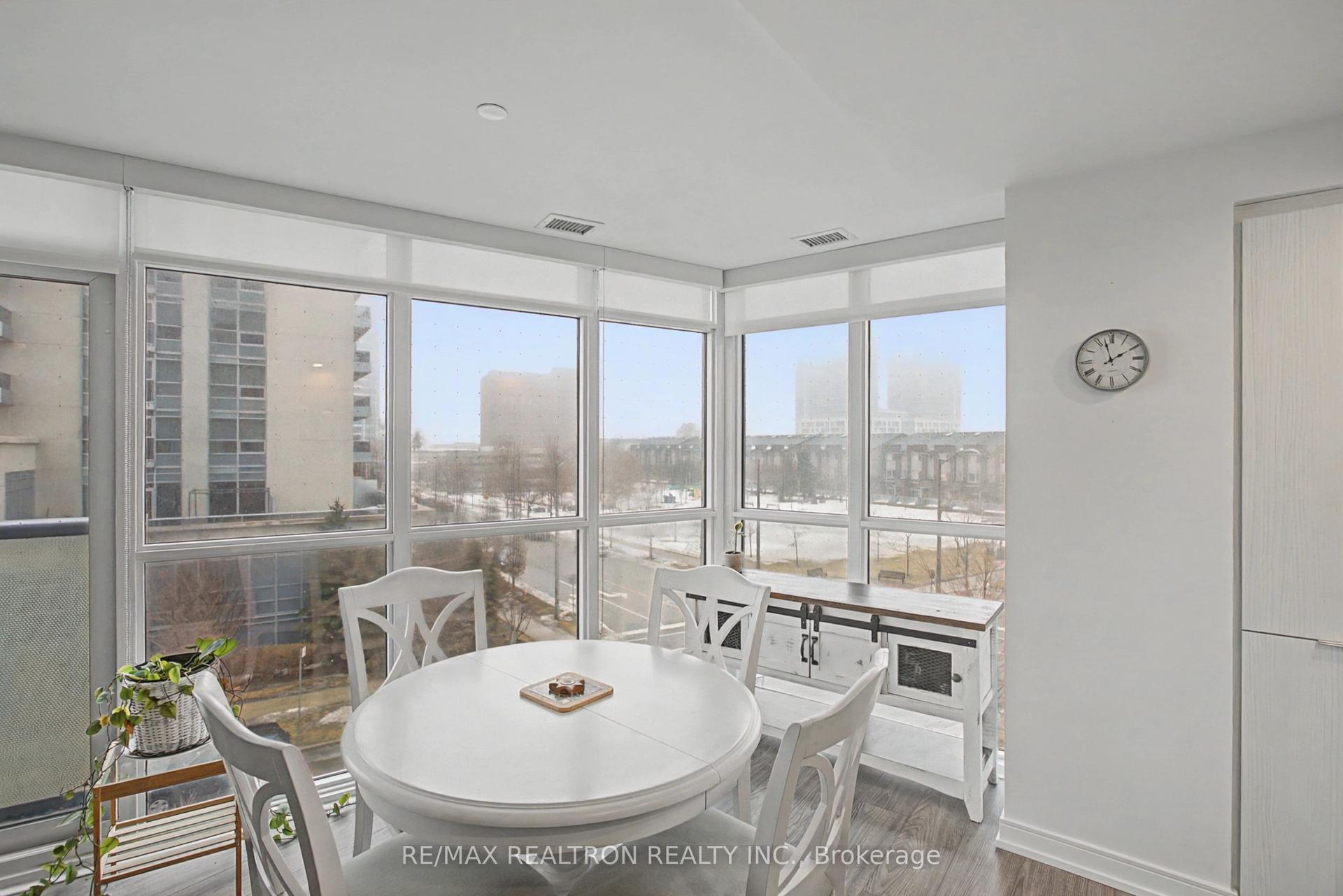 225 Village Green Square 308 #308 — photo 1