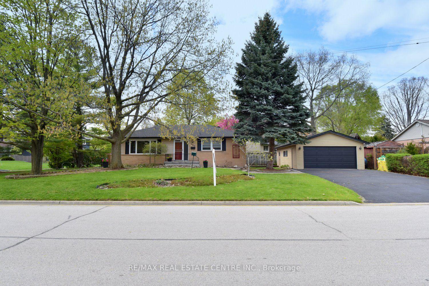 5409 Croydon Road — photo 1