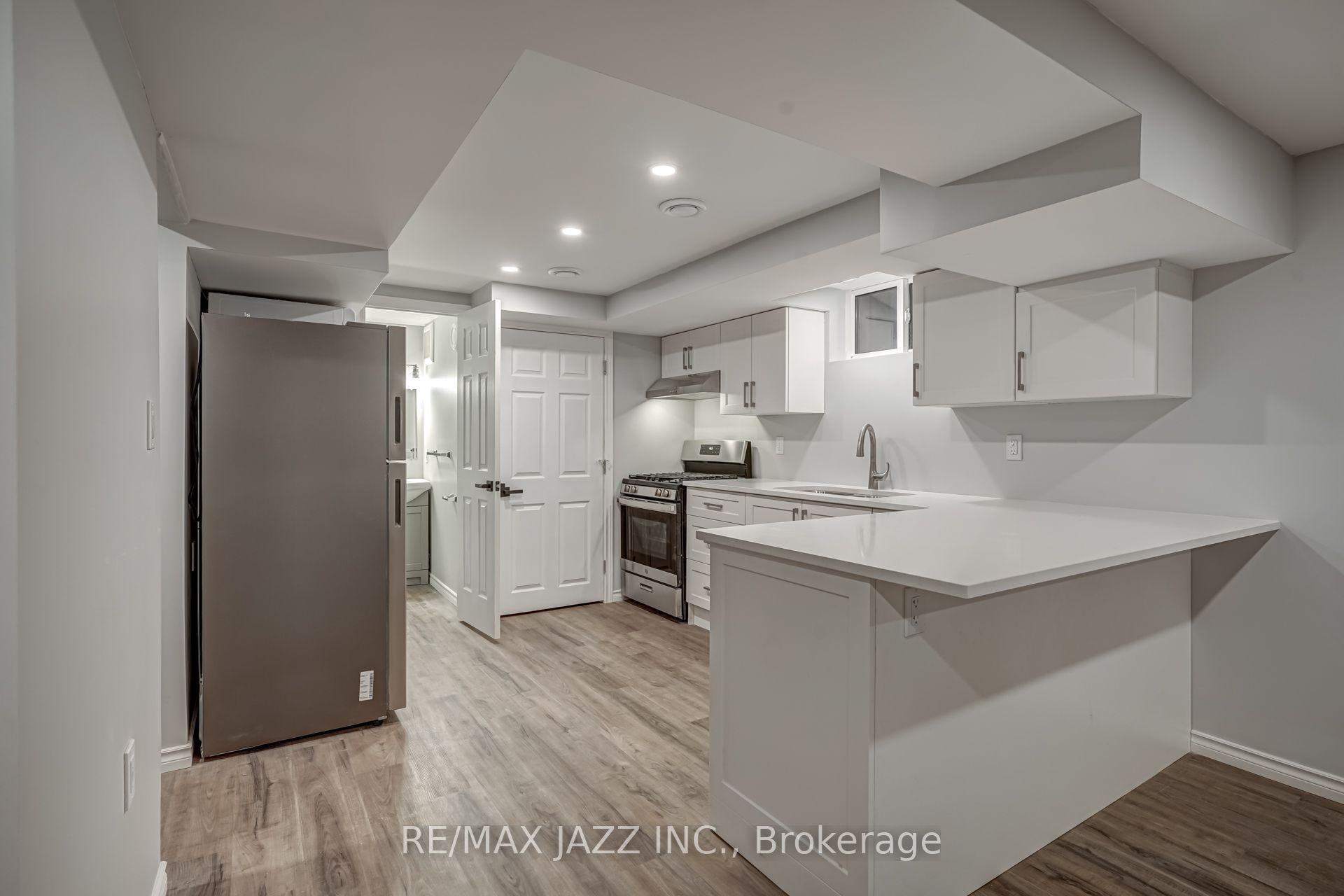 1189 Cartier Boulevard A #A — photo 1