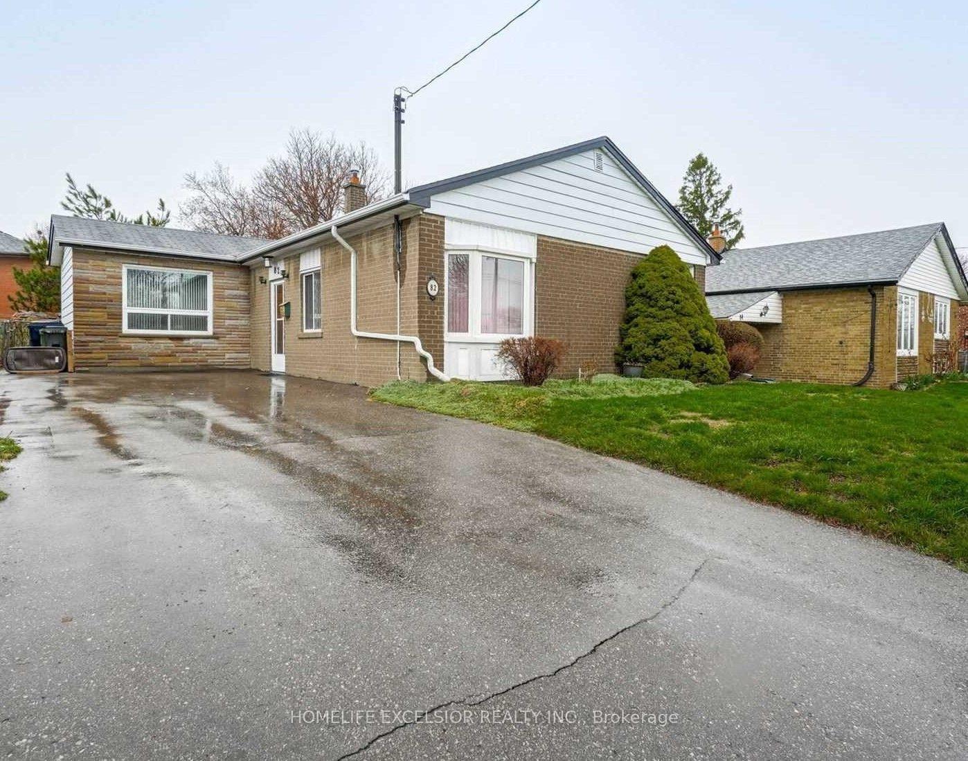 82 Pandora Circle Main #Main, Toronto — Detached for lease, photo 1